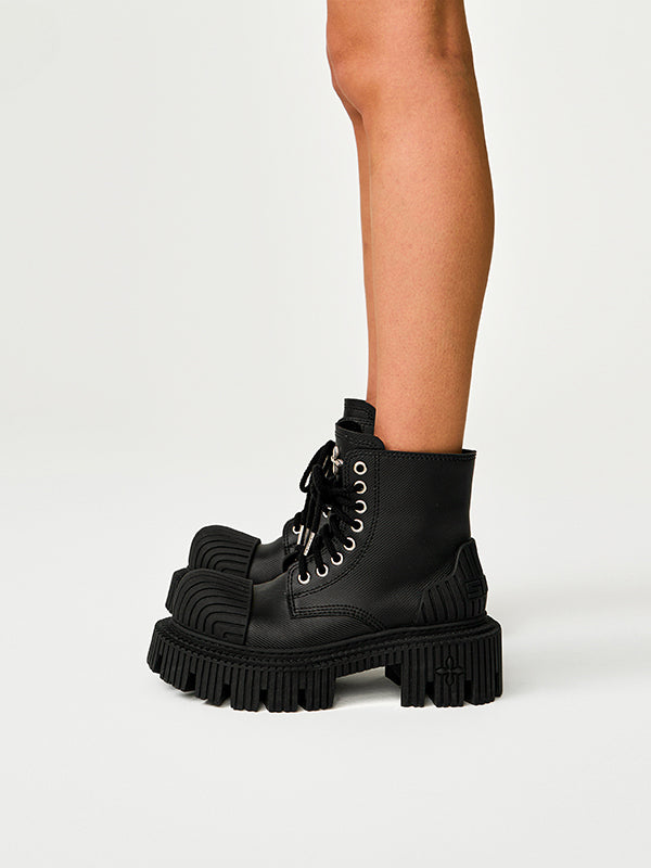 Black & Silver Ripple Motorcycle Boots - CHINASQUAD