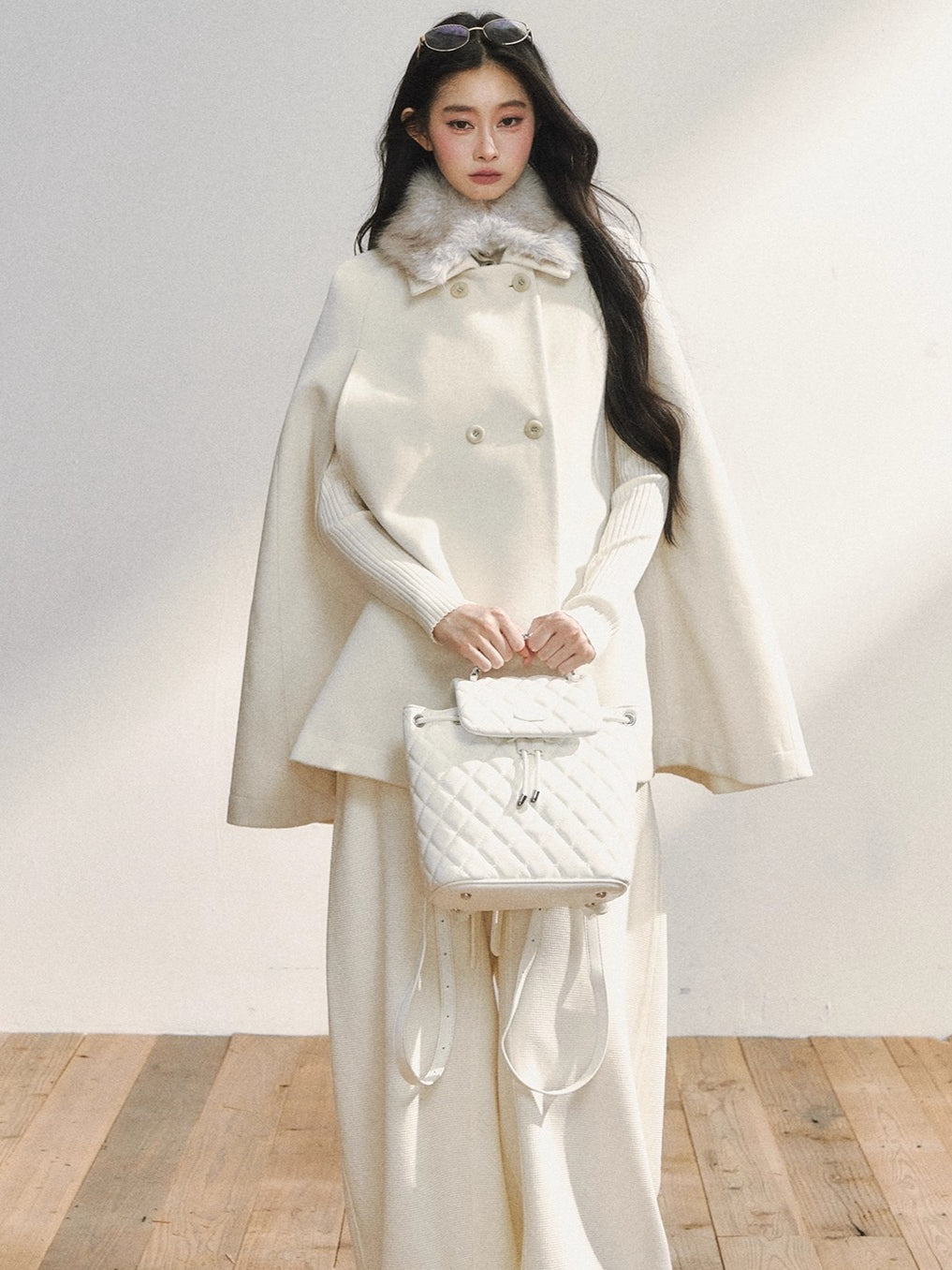 White Minimalist Relaxed Draped Pants - CHINASQUAD