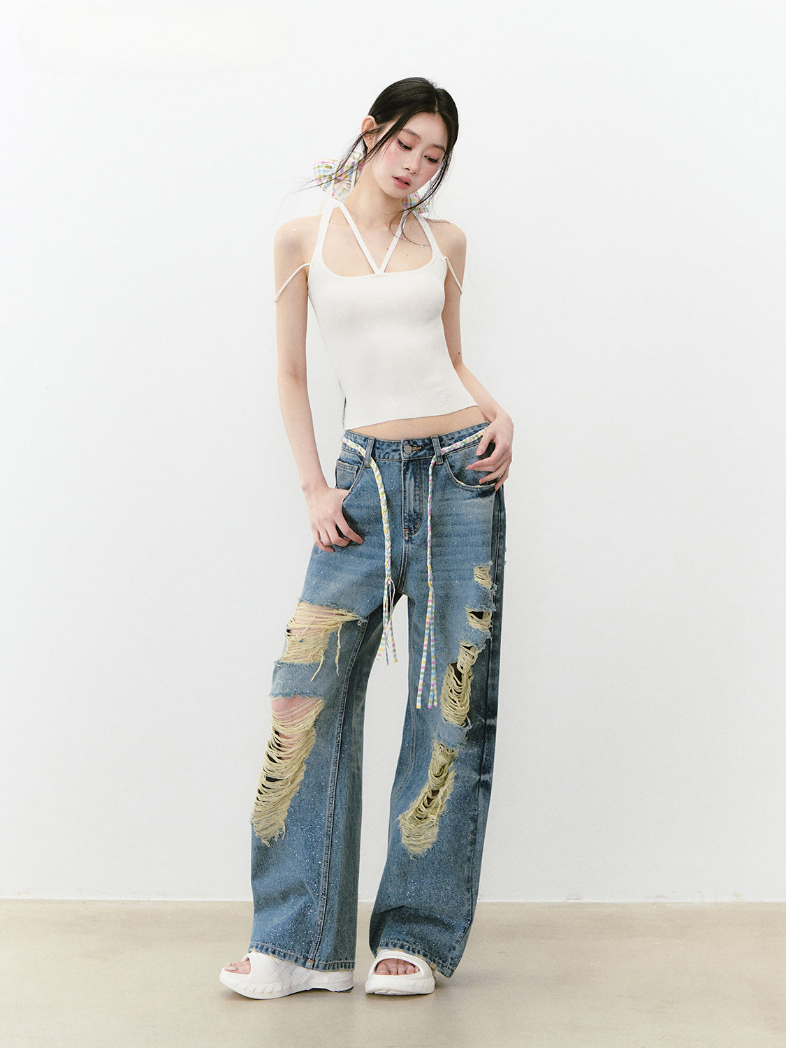 Blue Sparkly Ripped Jeans - CHINASQUAD