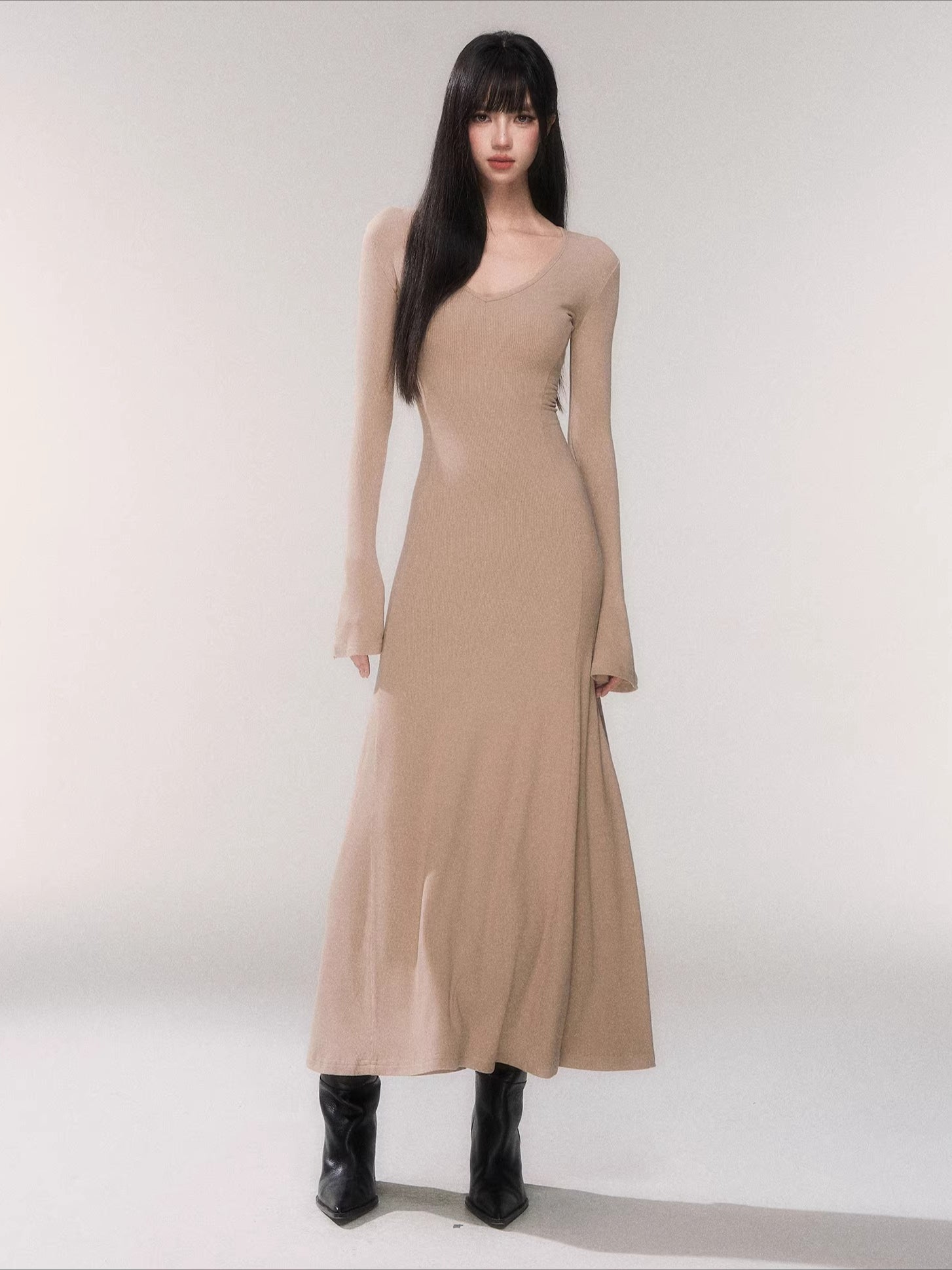 V-Neck Waist-Defining Knit Maxi Dress