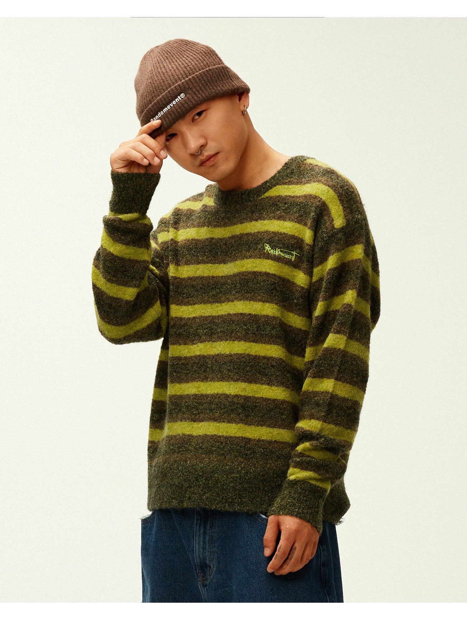 Contrast Stripe Embroidered Knit Sweater - CHINASQUAD