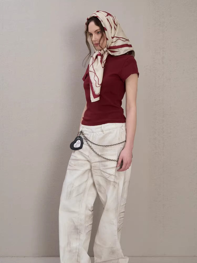 Lipstick Graffiti Cap-Sleeve Slim-Fit T-Shirt