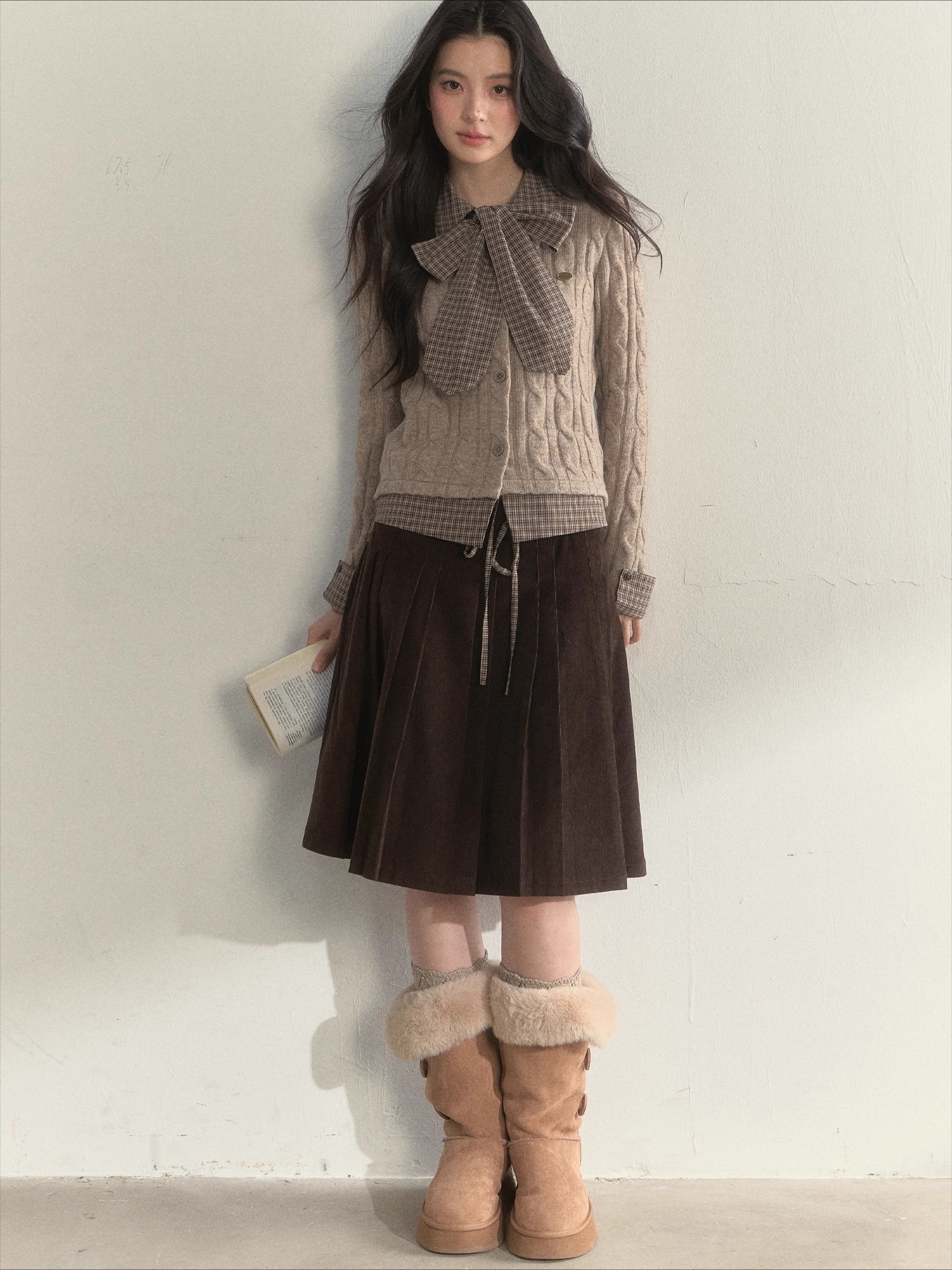 Charm Hazelnut Corduroy Pleated Skirt