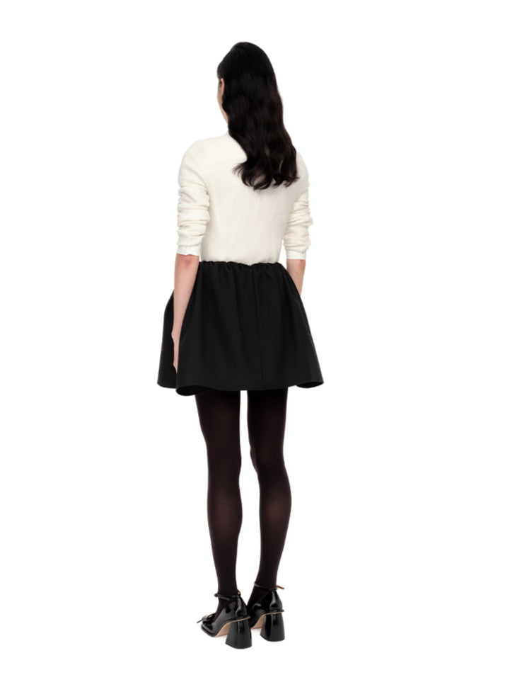 Stylish Sweet Embroidered V-neck Knitwear - CHINASQUAD