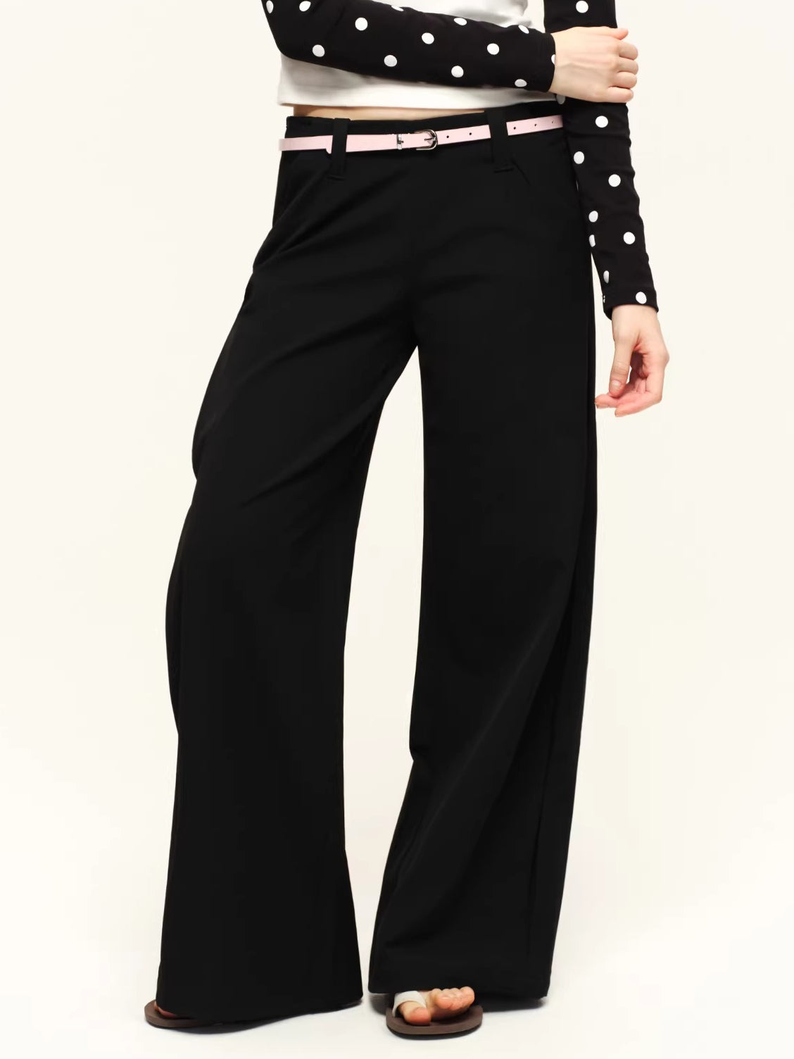 Low-Rise Fluid Tailored Wide-Leg Trousers