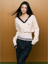True Two-Piece Contrast Design Hooded Crop Sweater - CHINASQUAD