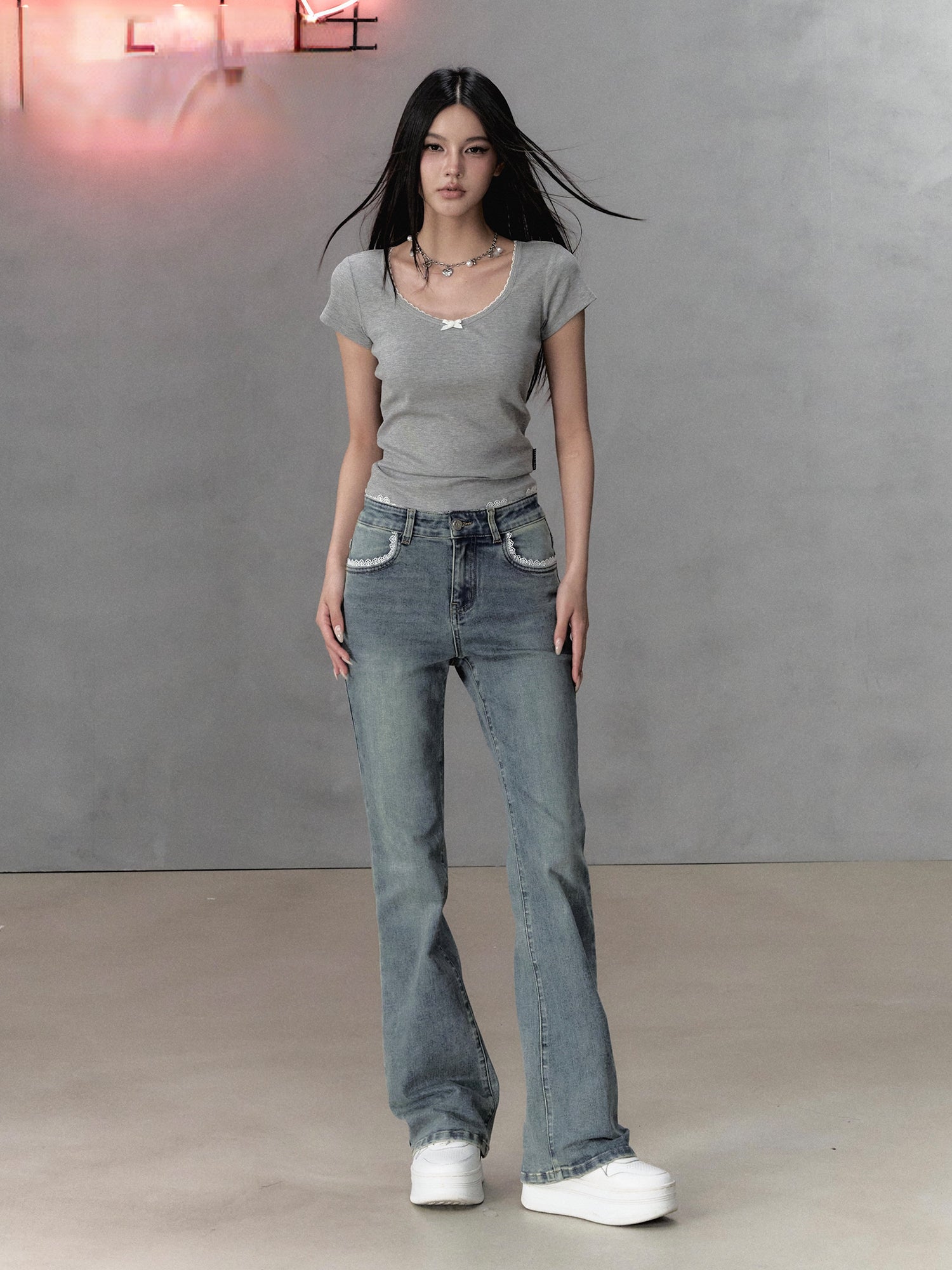 Light Blue Lace Patchwork Embroidered Jeans - CHINASQUAD