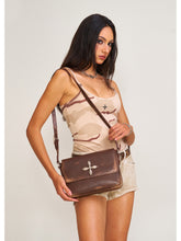 Compass Badge Patina Leather Shoulder Bag Medium Caramel Patina - CHINASQUAD