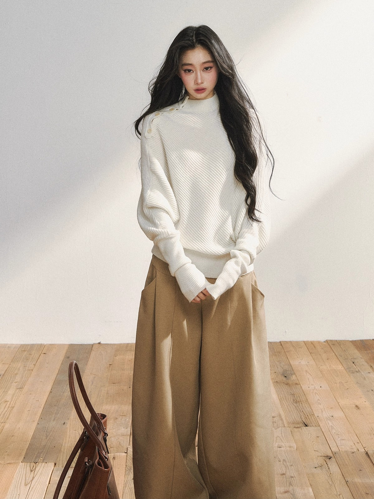 Khaki Tailored Low-Waist Wide-Leg Trousers - CHINASQUAD