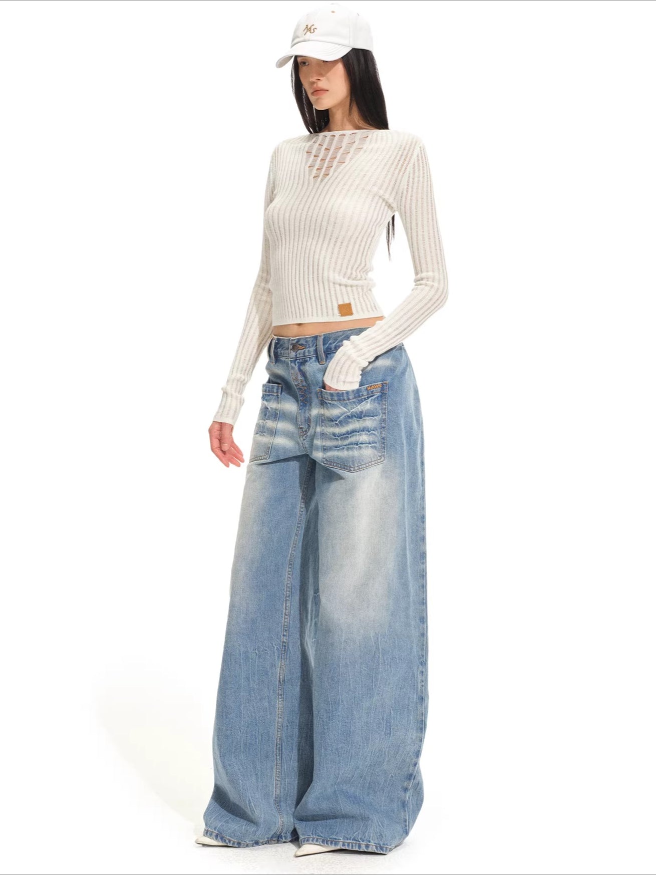 Low-Rise Wide-Leg Denim Pants