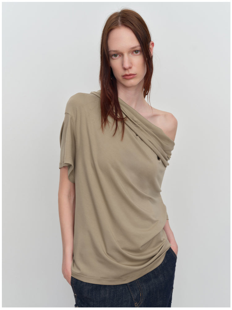 Slant One-Shoulder Swing Neck T-Shirt