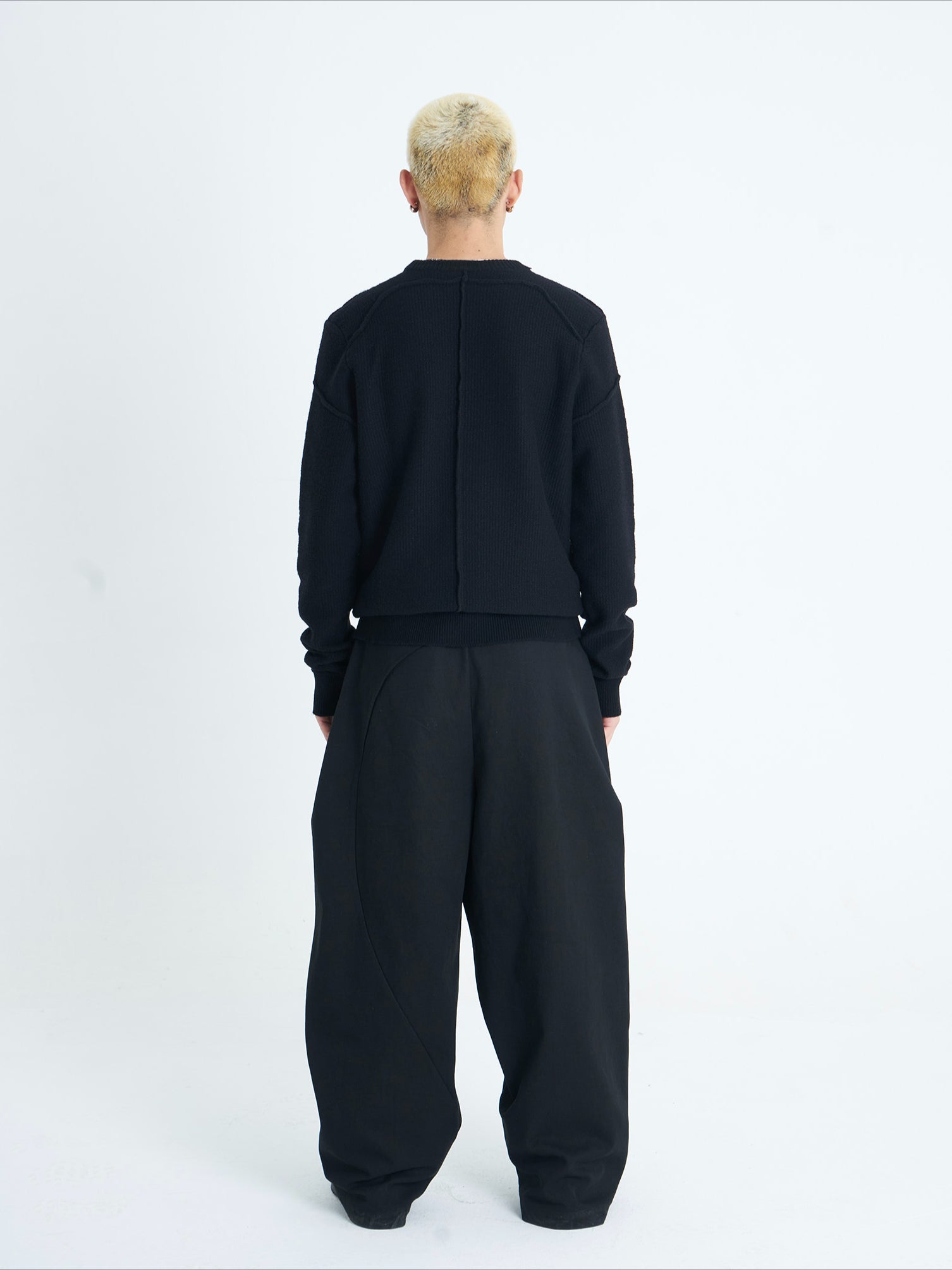 Black & Deep Gray Reversible Wool Knit Sweater - CHINASQUAD