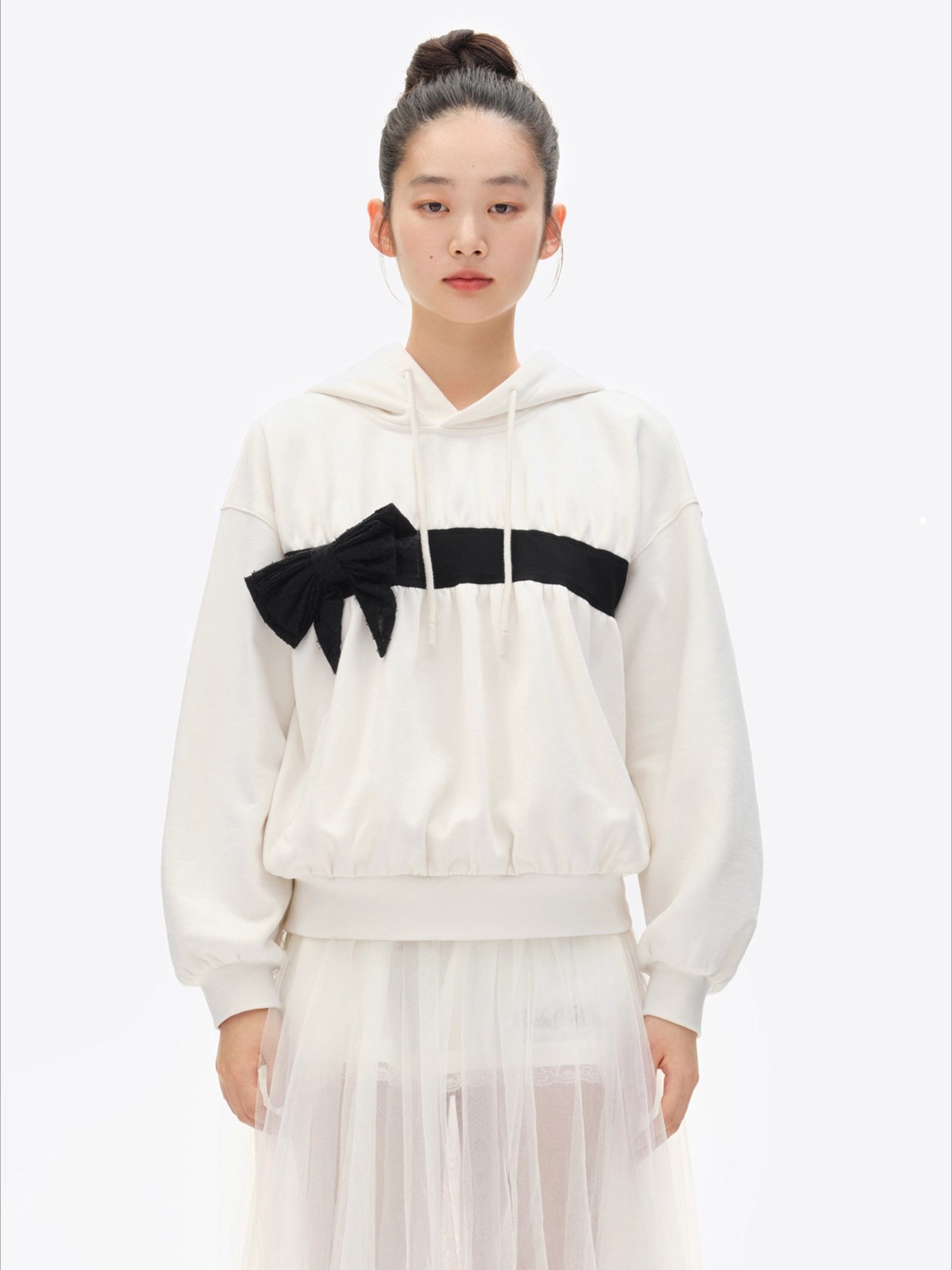 Bow Bear Graphic Sweatshirt