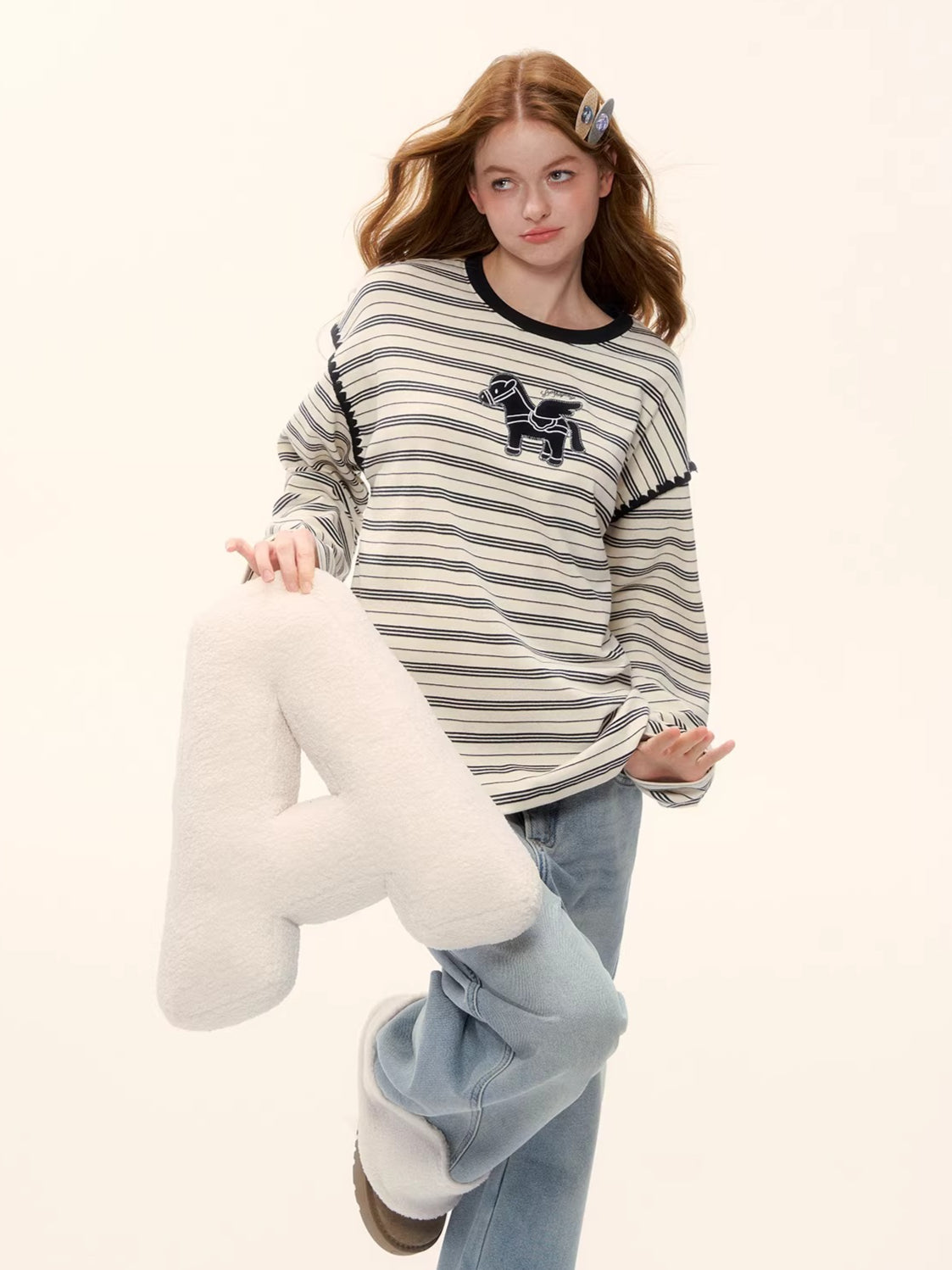 Contrast Stripe Crewneck Long-Sleeve T-Shirt