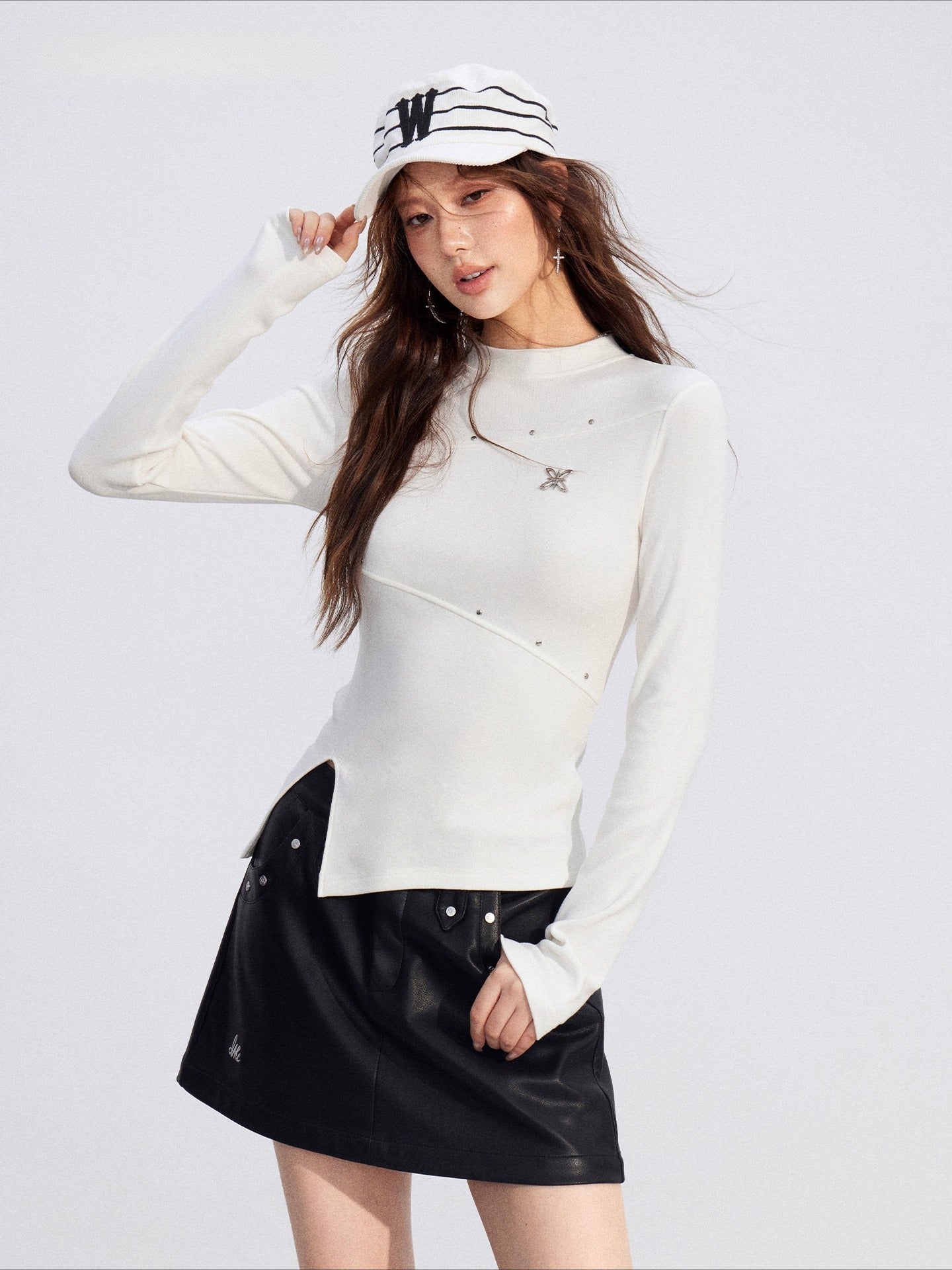 Slit Long-Sleeve Statement Base T-Shirt