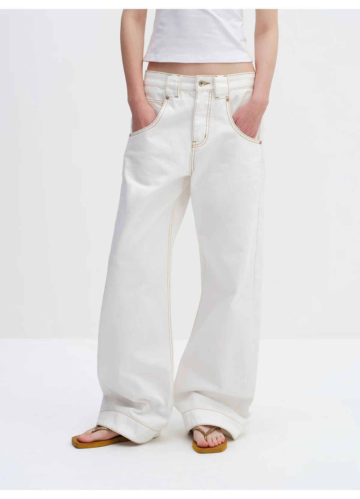 White Relaxed Fit 3D Cut Wide-Leg Denim Jeans
