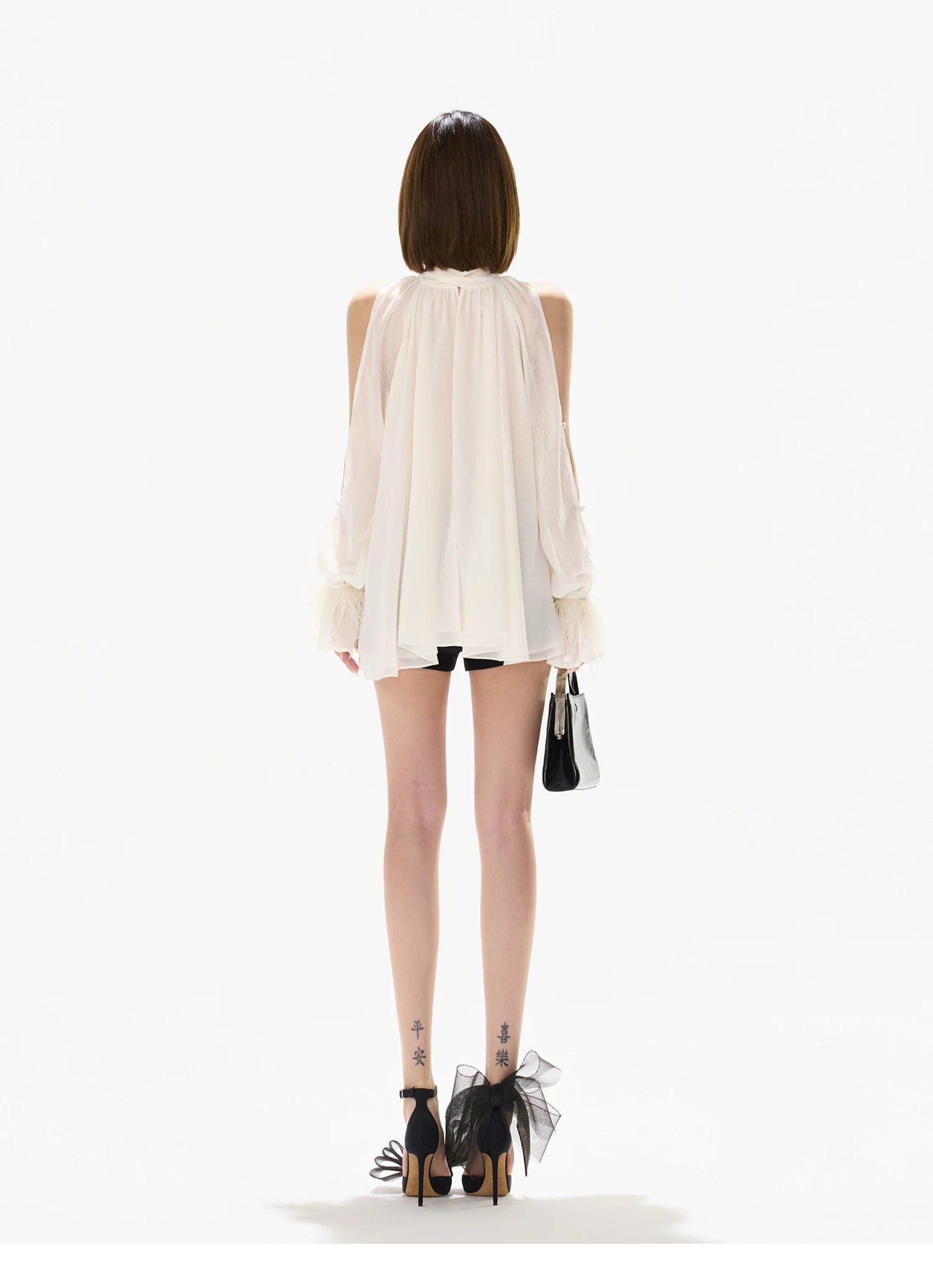 Vintage Court Halterneck Chiffon Sleeveless Blouse