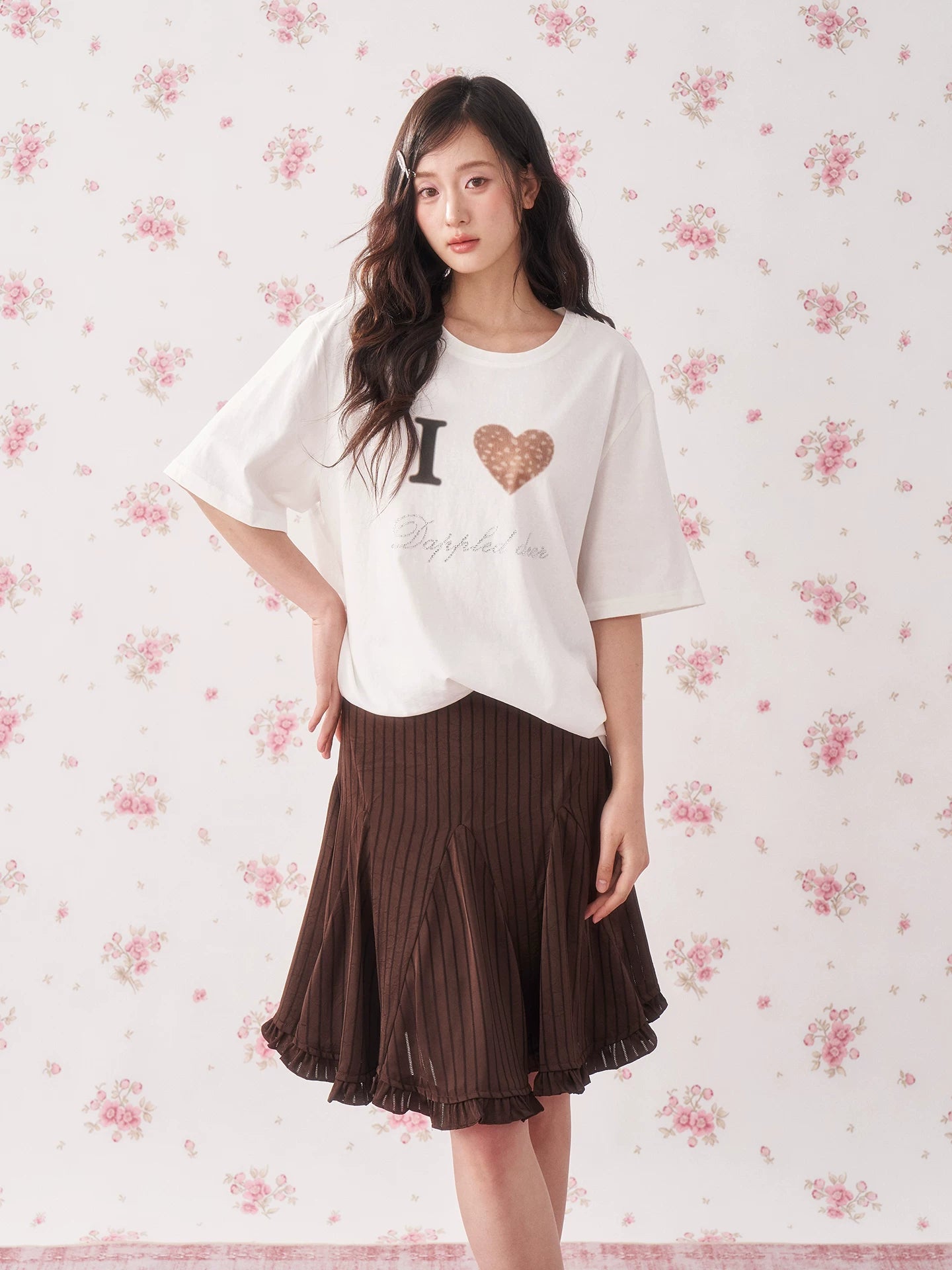 Rhinestone Deer Heart Relaxed Fit T-Shirt
