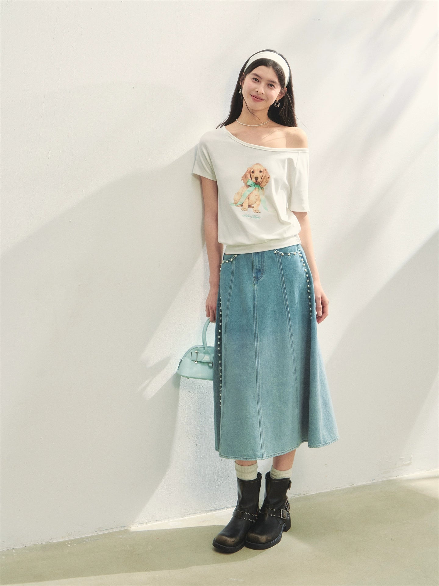 Asymmetric Shoulder Bow Puppy Printed T-Shirt - CHINASQUAD