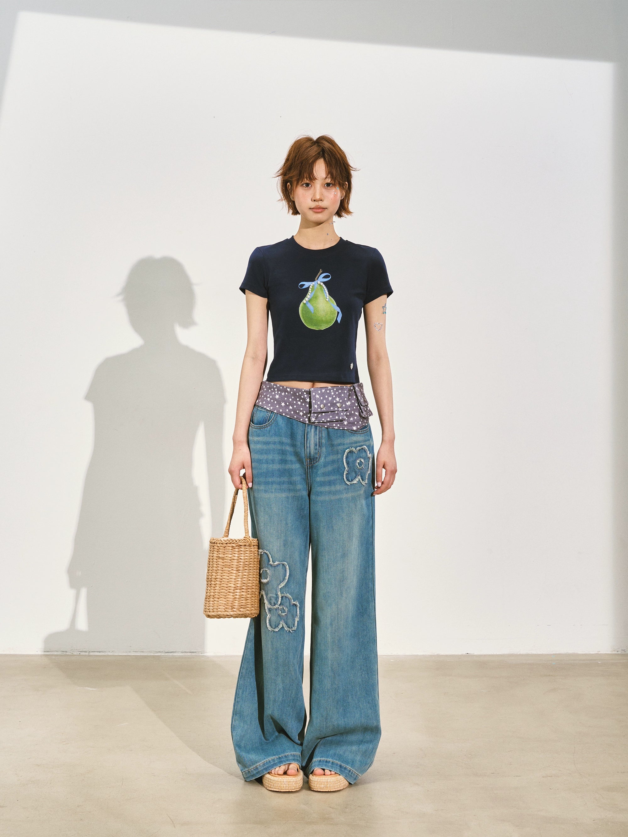 Pearl Bow Fruity Slim-fit Short Sleeve T-shirt - CHINASQUAD