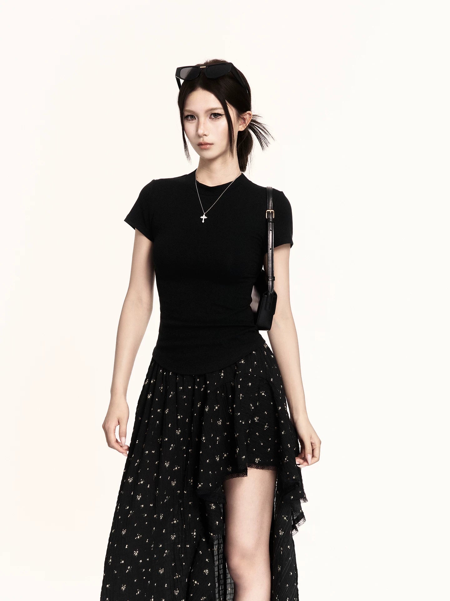 Backless Lace-Up Slim Fit Cropped T-Shirt