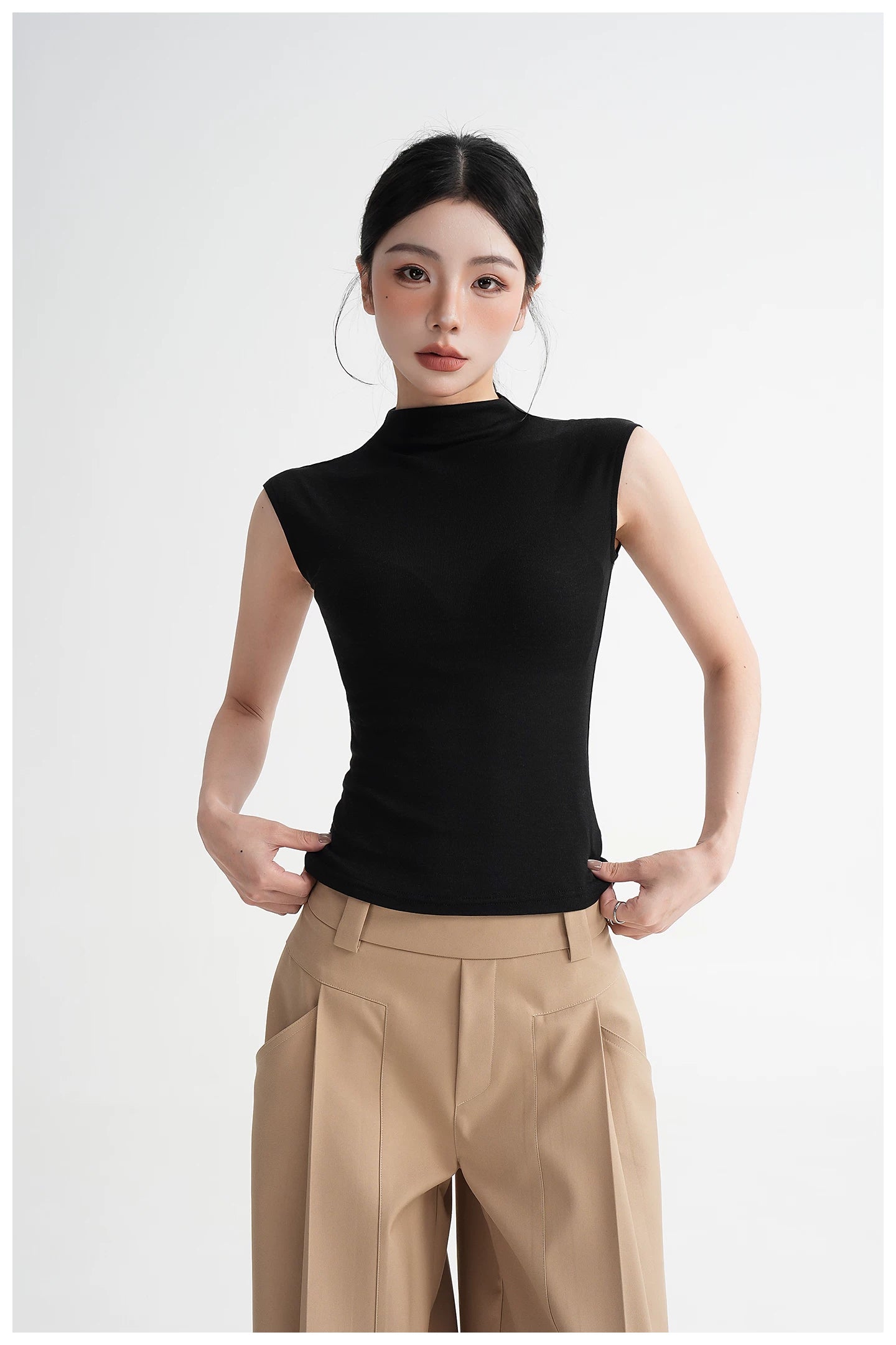 Silk Lyocell High-Neck Sleeveless Fitted T-Shirt