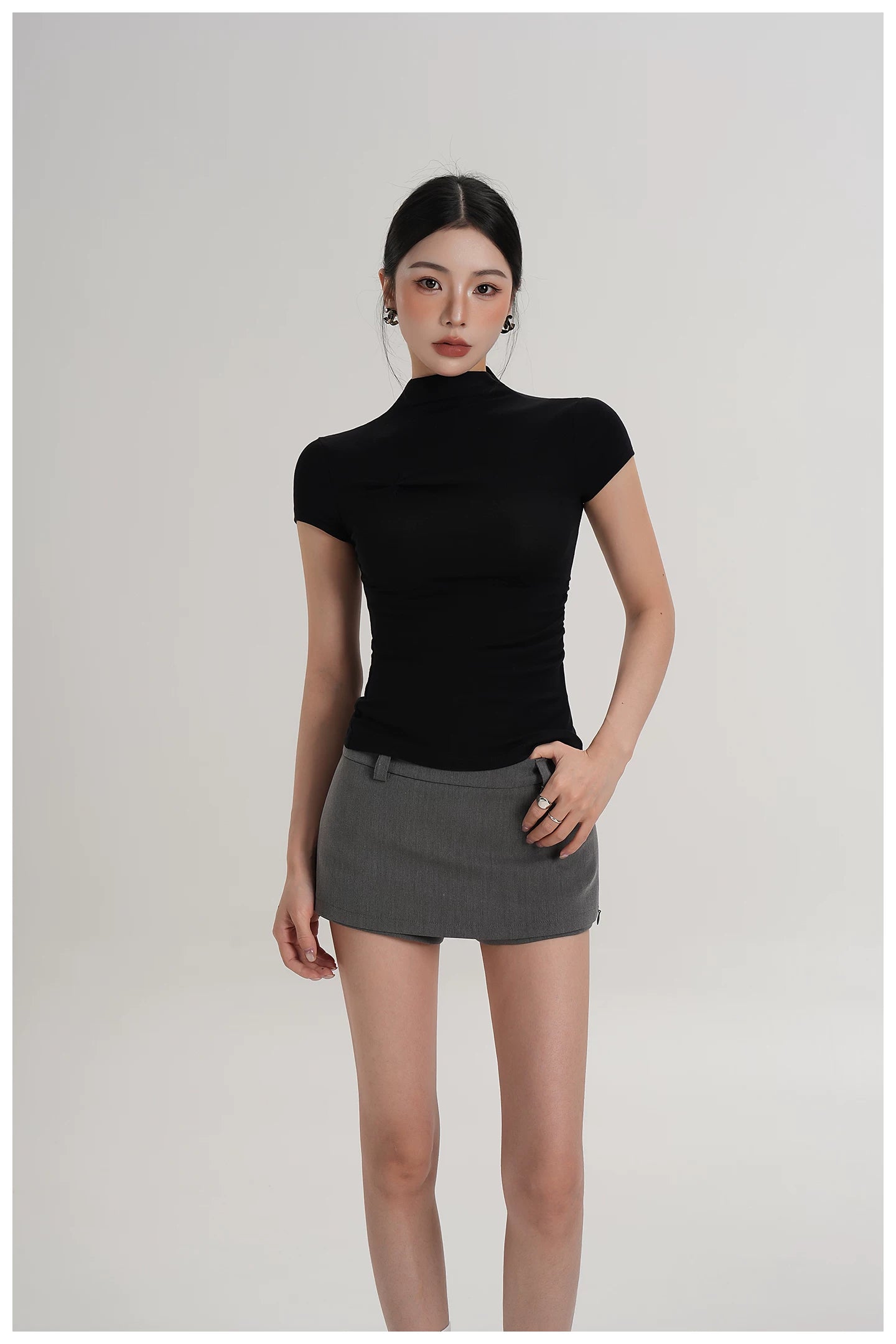 Minimalist Side-Zip Skort Mini Skirt
