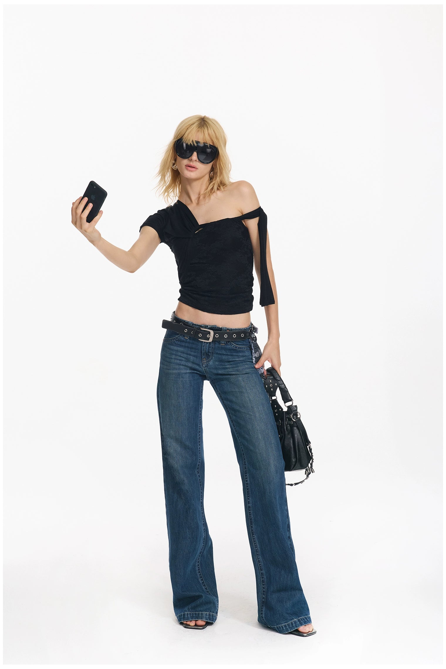 Washed Blue Embroidered Straight Jeans - CHINASQUAD