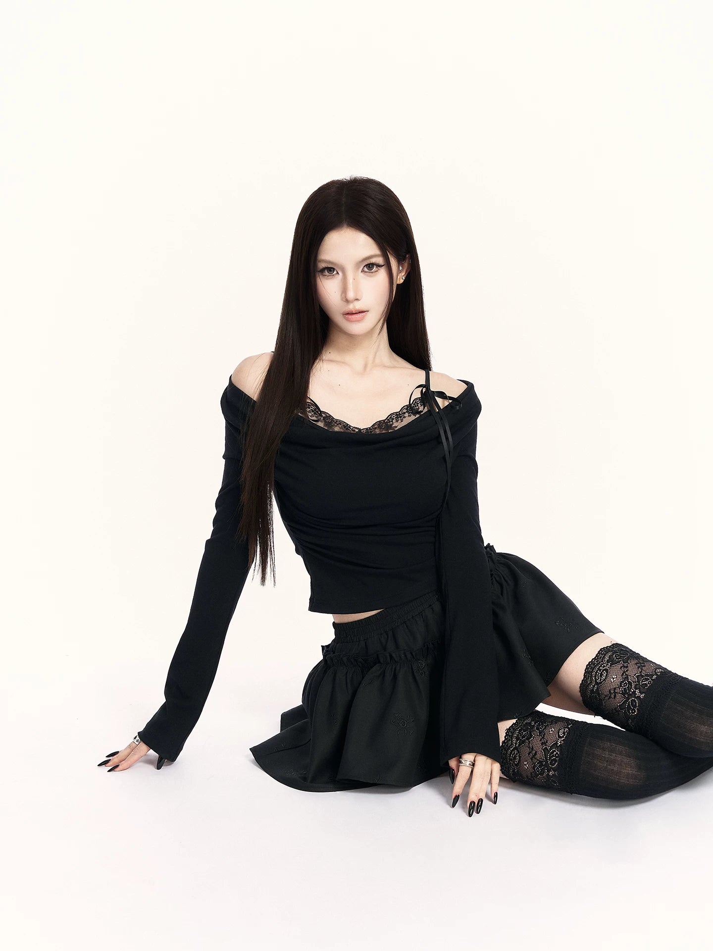 Embroidered Elastic-Waist A-Line Mini Skirt