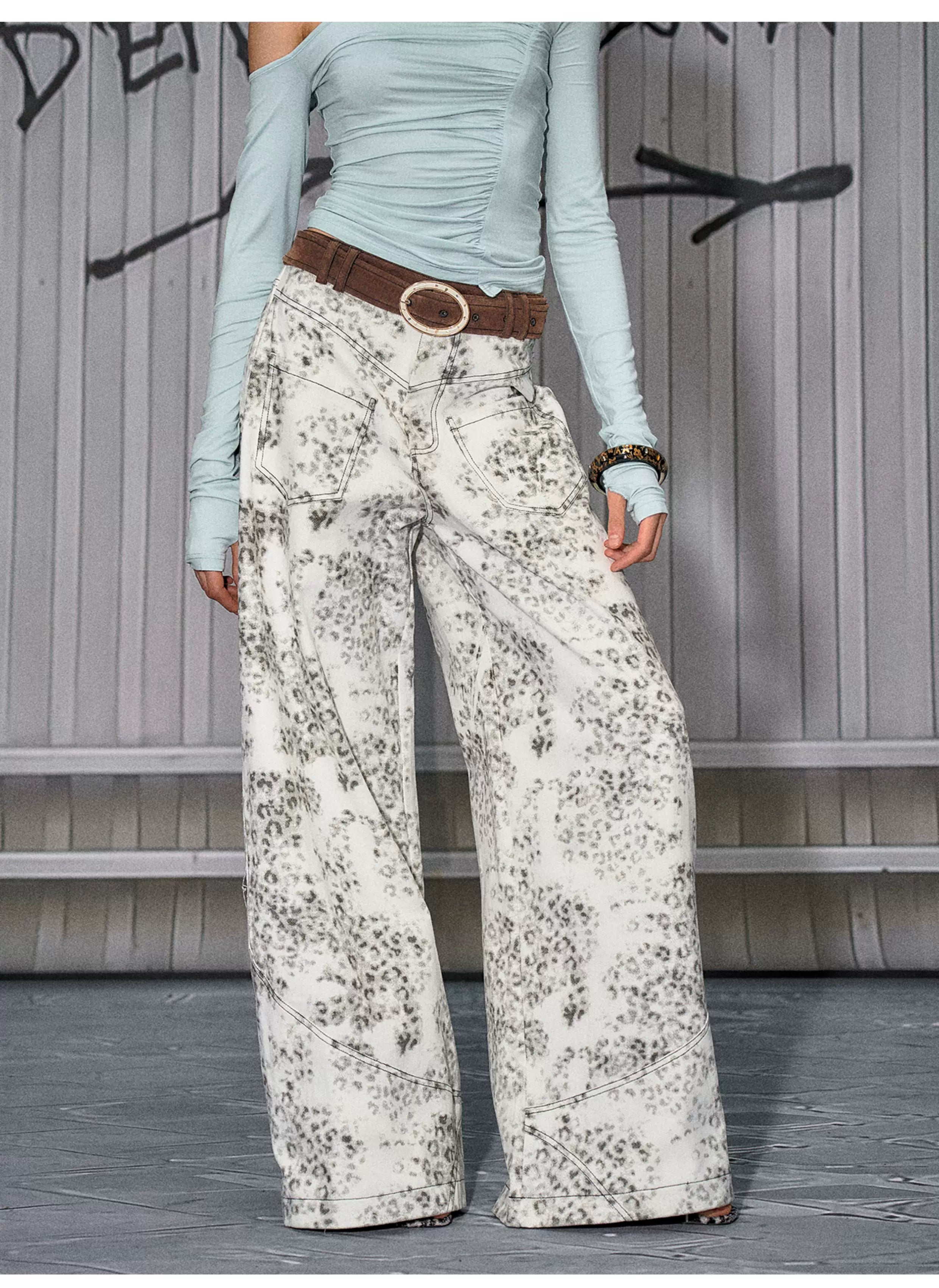 Vintage Leopard-Print Cotton Wide-Leg Jeans