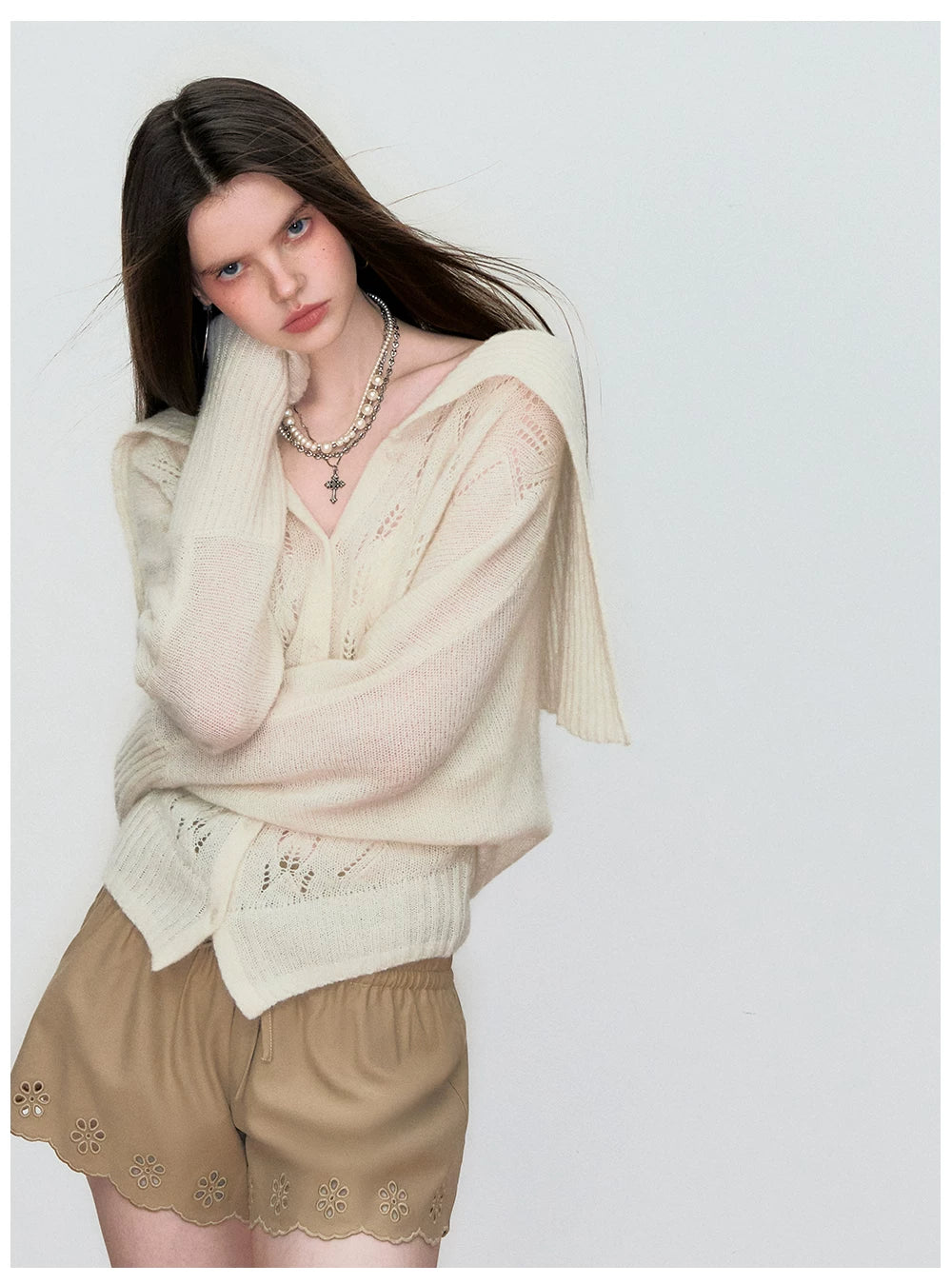 Cut-Out Collared Relaxed Wool Knit Cardigan