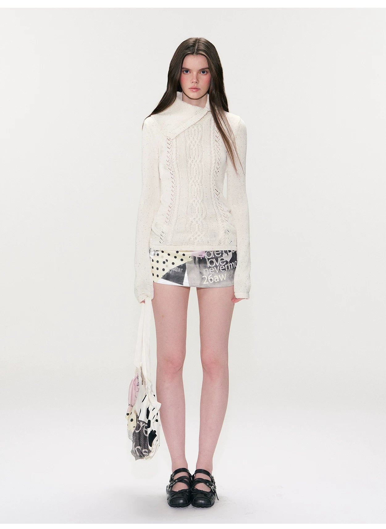 Shimmering Collared Slim-Fit Knit Sweater