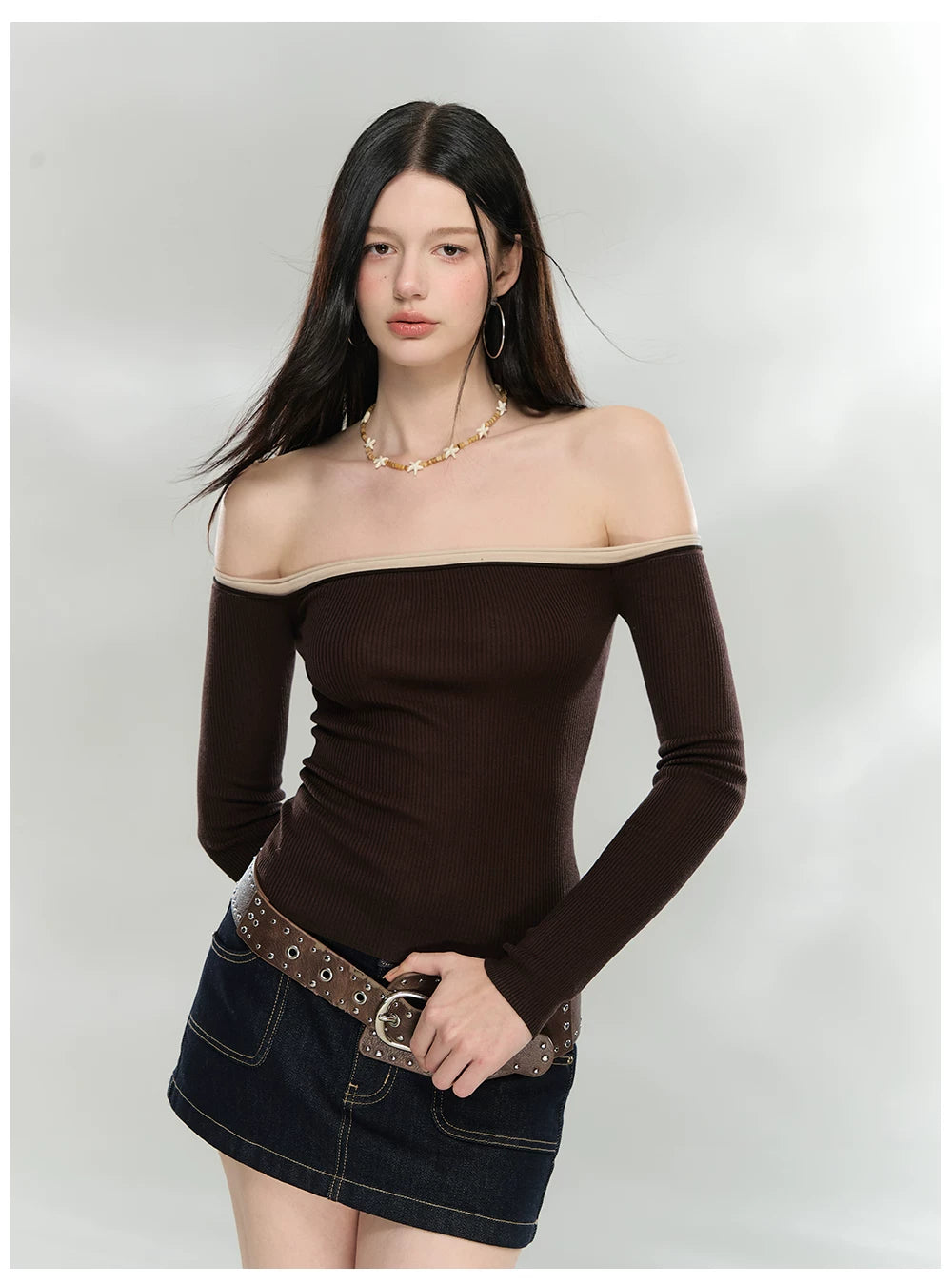 Contrast Trim Off-Shoulder Knit Top