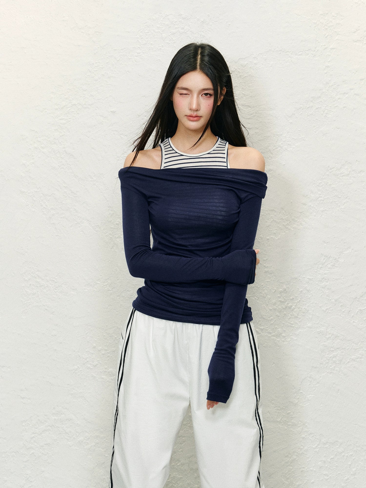 Fake Two-Piece Off-Shoulder Colorblock T-shirt - CHINASQUAD