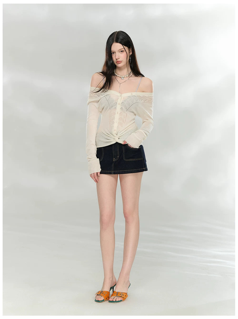 Reversible V-Neck Acetate Wool Knit T-Shirts