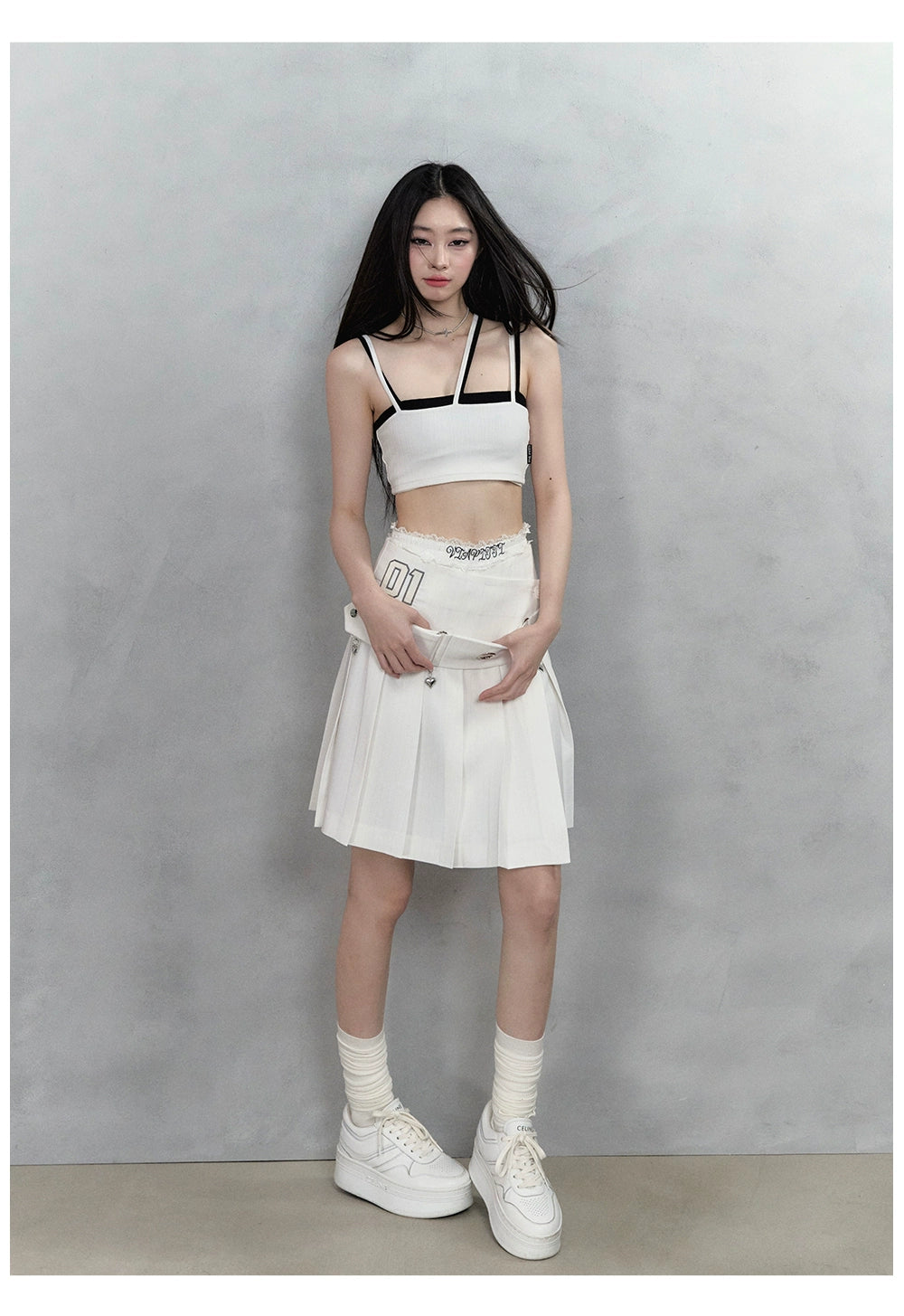 White & Black One-shoulder Tank Top - CHINASQUAD