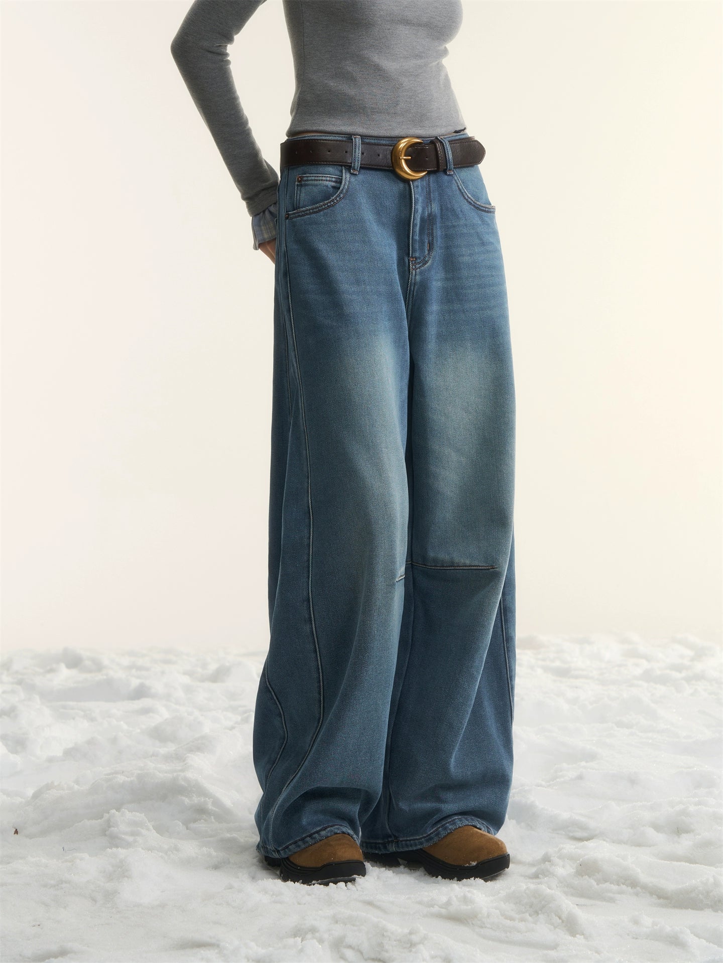 Washed Sculpted Loose-Fit Denim Pants