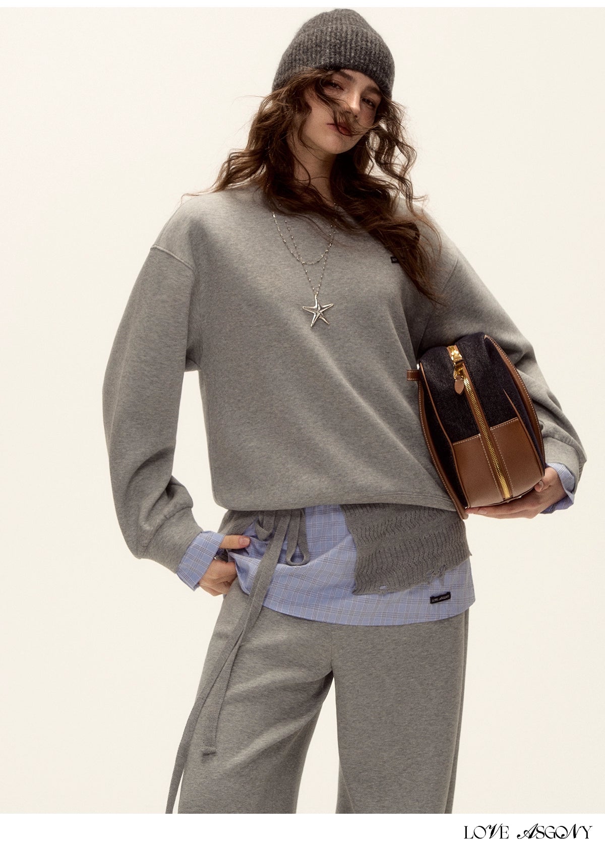 Patchwork Sweatshirt & Curved-Hem Knit Pants Set