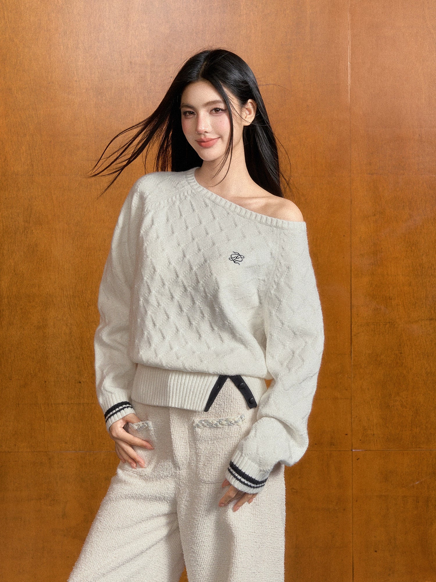 Off-Shoulder Asymmetrical Diamond Knit Sweater & Shawl Set - CHINASQUAD