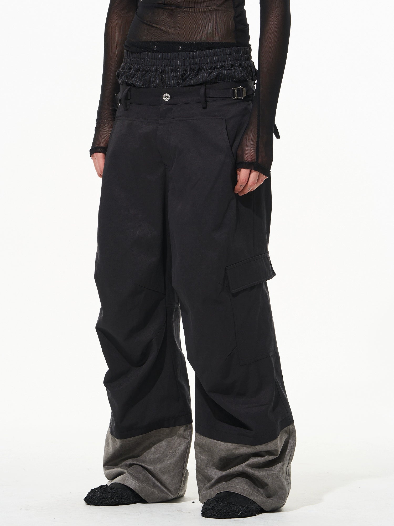 Triple-Layered Color-Block Cargo Pants - CHINASQUAD