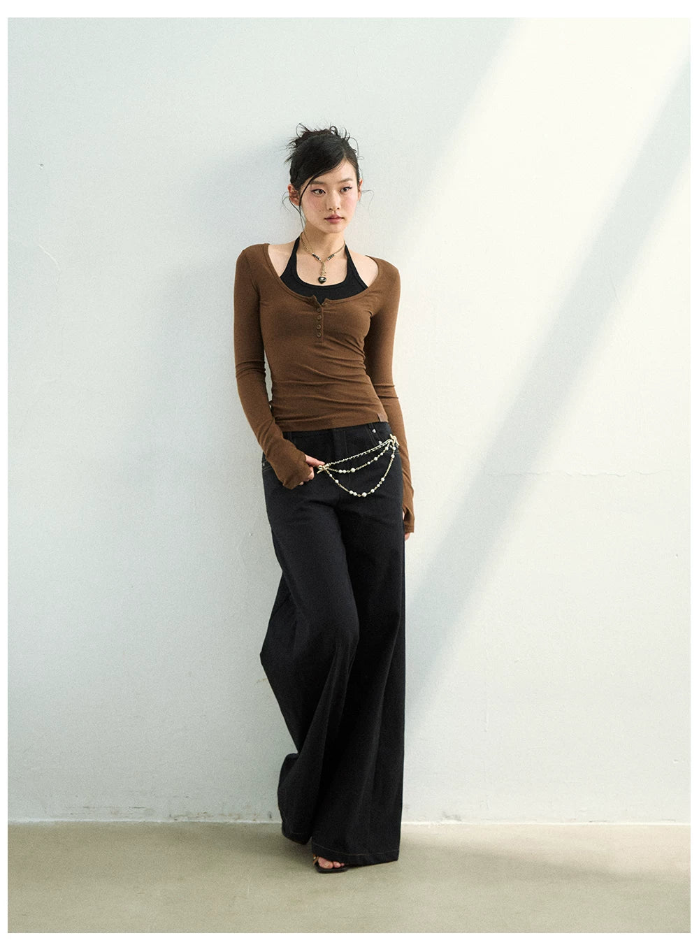 Wave-Embroidered Wide-Leg Straight Pants