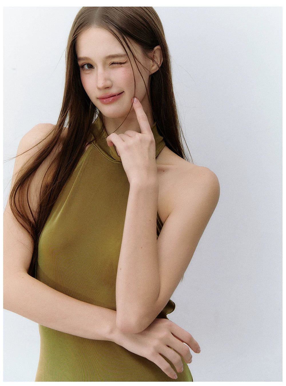 X-line Sleeveless Halter Neck Acetate Knit Top