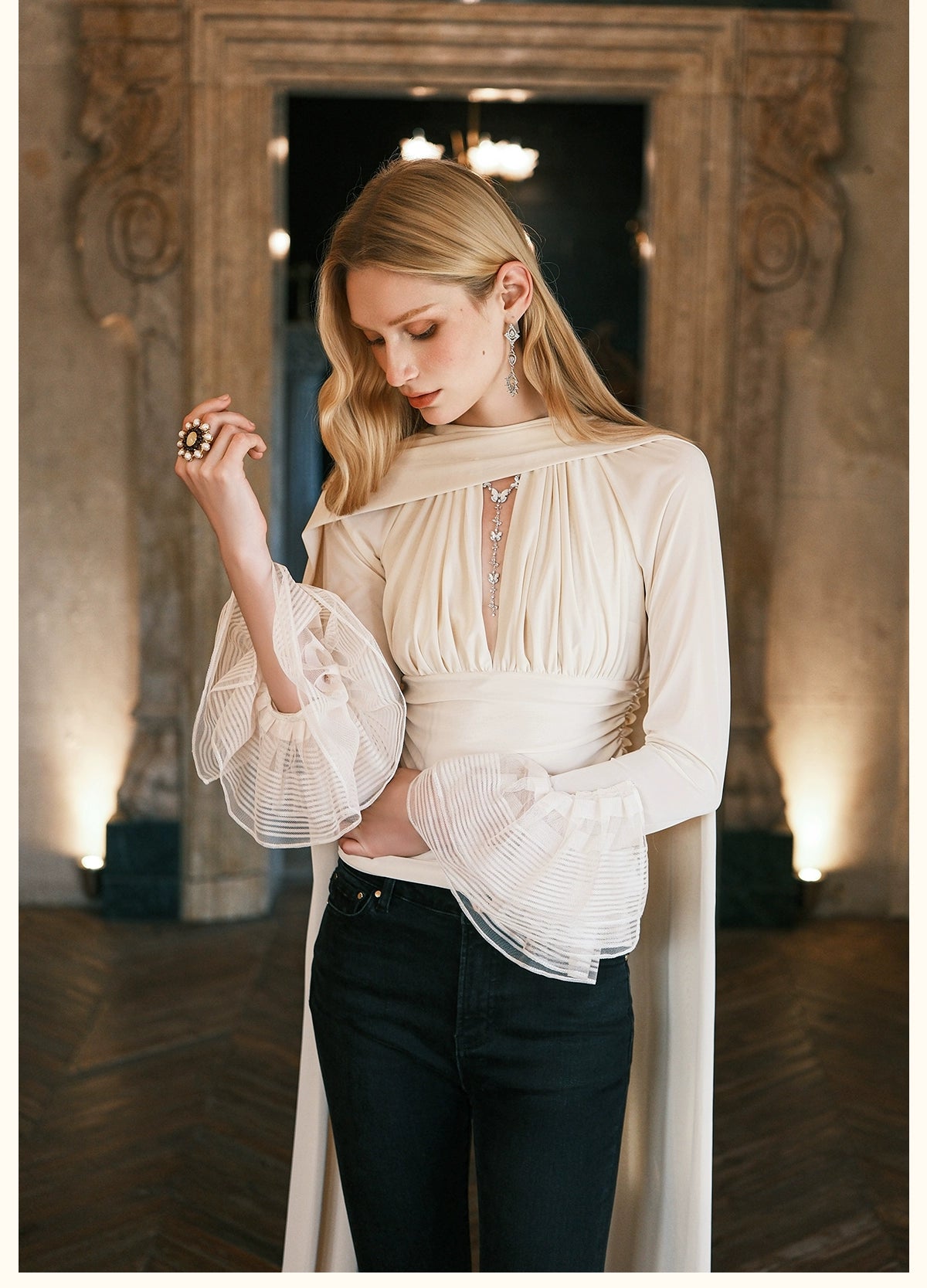 Nina Halter V-Neck Slim Tie Detail Crop Blouse - CHINASQUAD