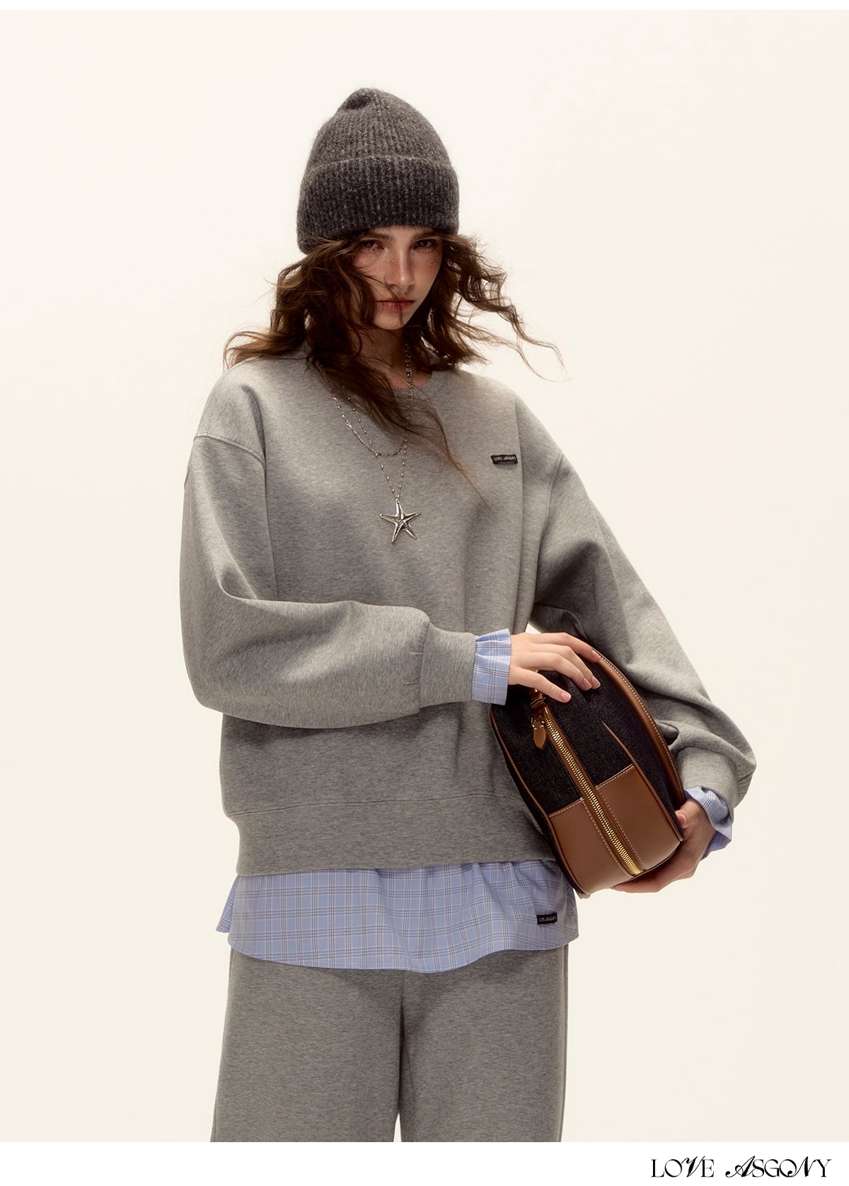 Patchwork Sweatshirt & Curved-Hem Knit Pants Set