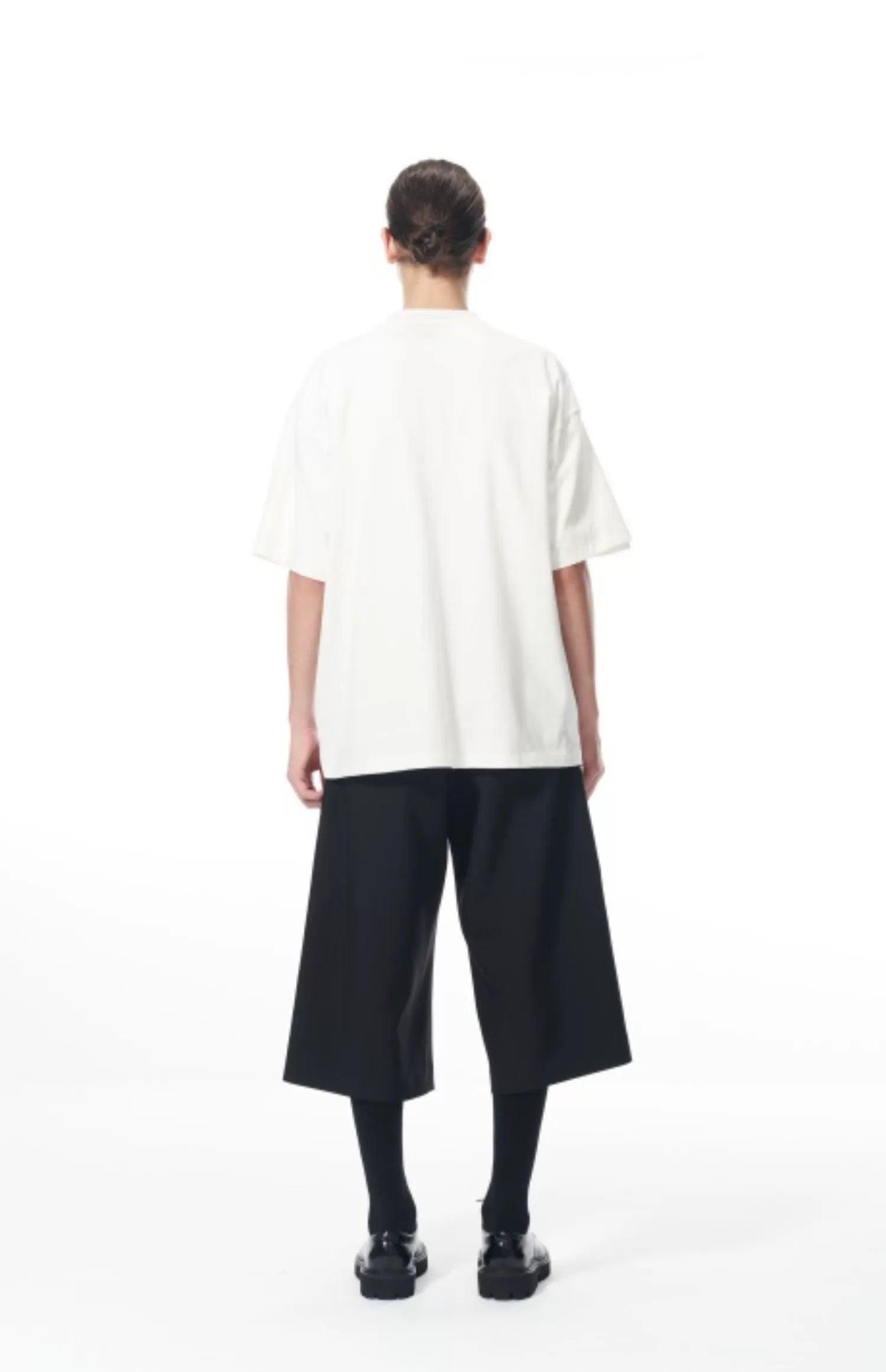 Essential Logo Solid Short Sleeve T-Shirt - CHINASQUAD