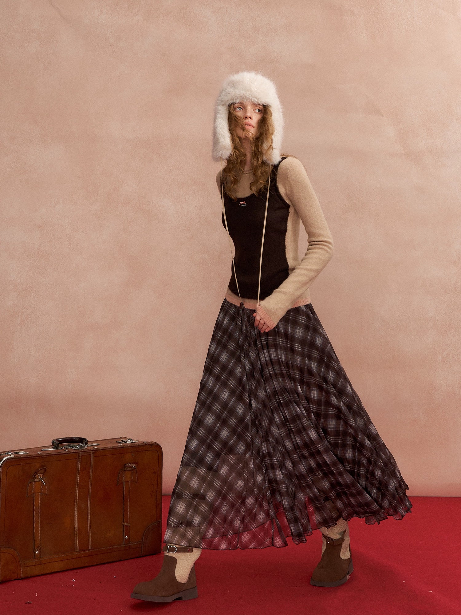 Contrast-Layered Long-Sleeve Knit Turtleneck