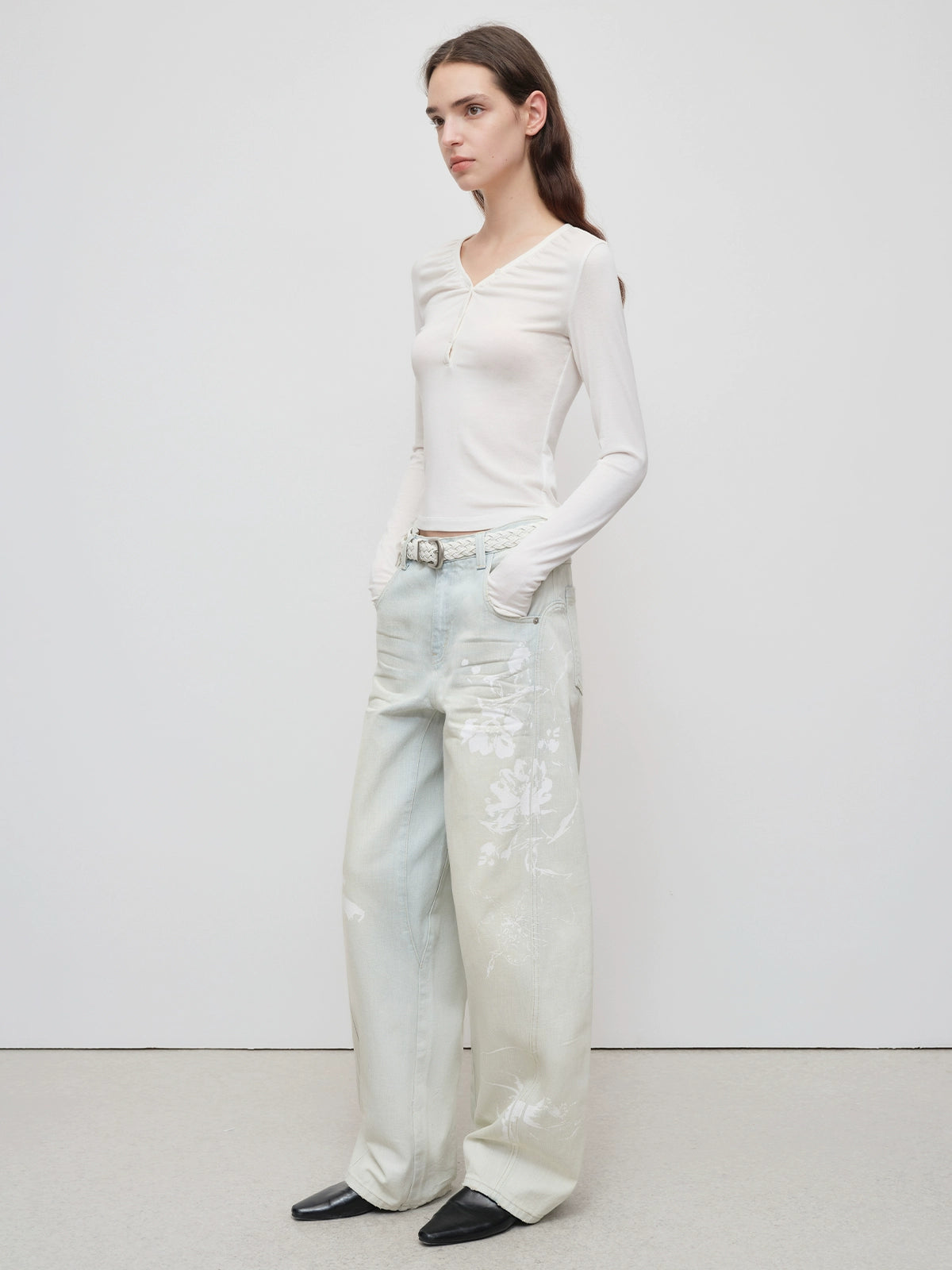 Lyocell Wool V-Neck Fitted Long Sleeve T-Shirt - CHINASQUAD