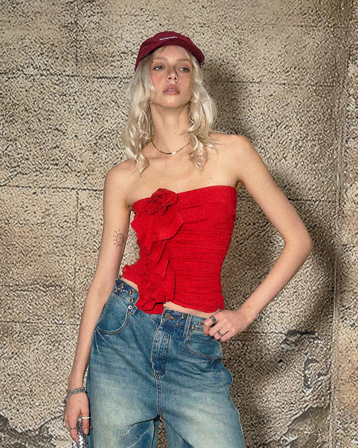 NEVERMORE Red Floral Ruched Bandeau Crop T-shirt – view 4