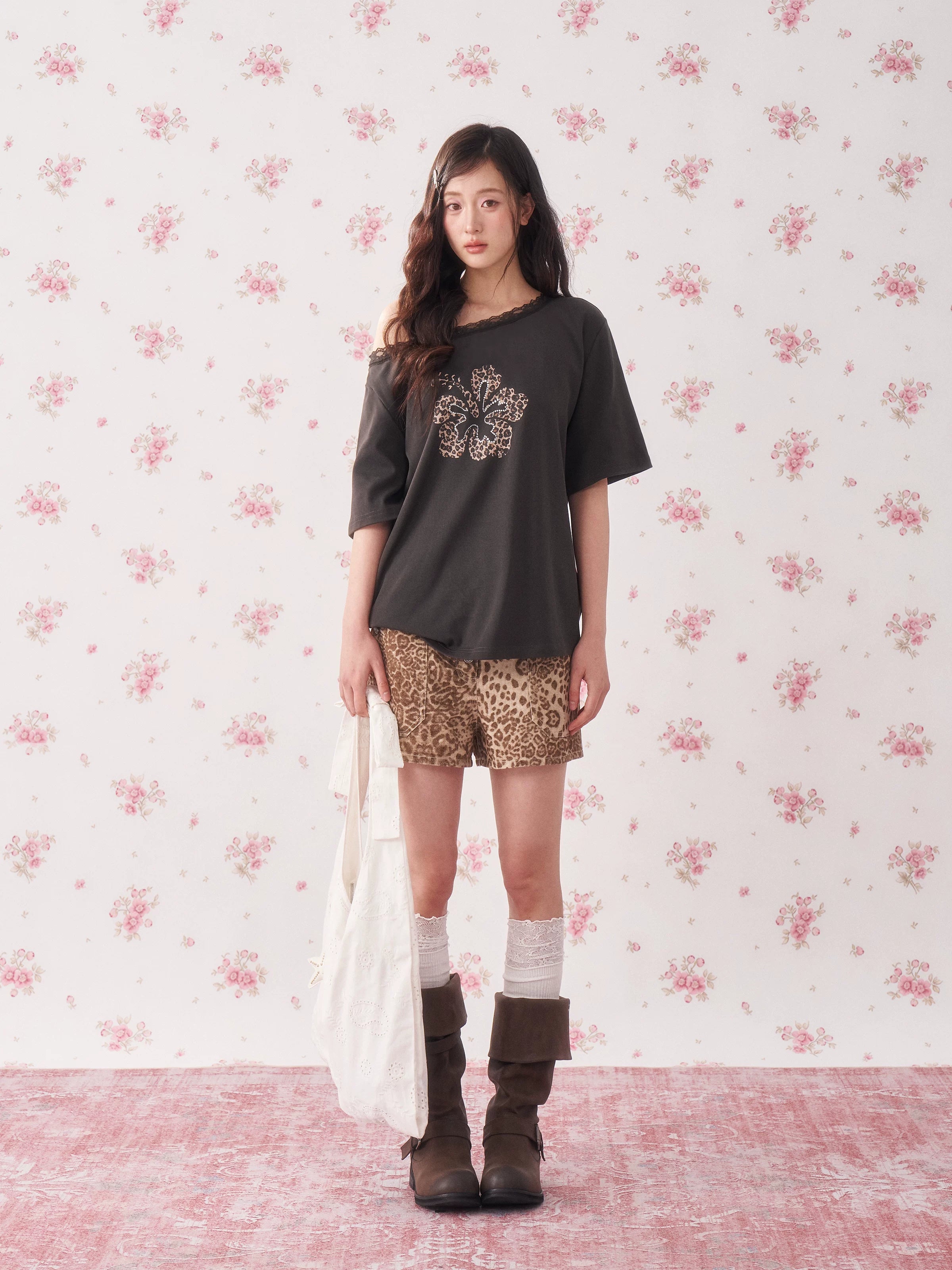 Leopard Rhinestone One-Shoulder T-Shirt