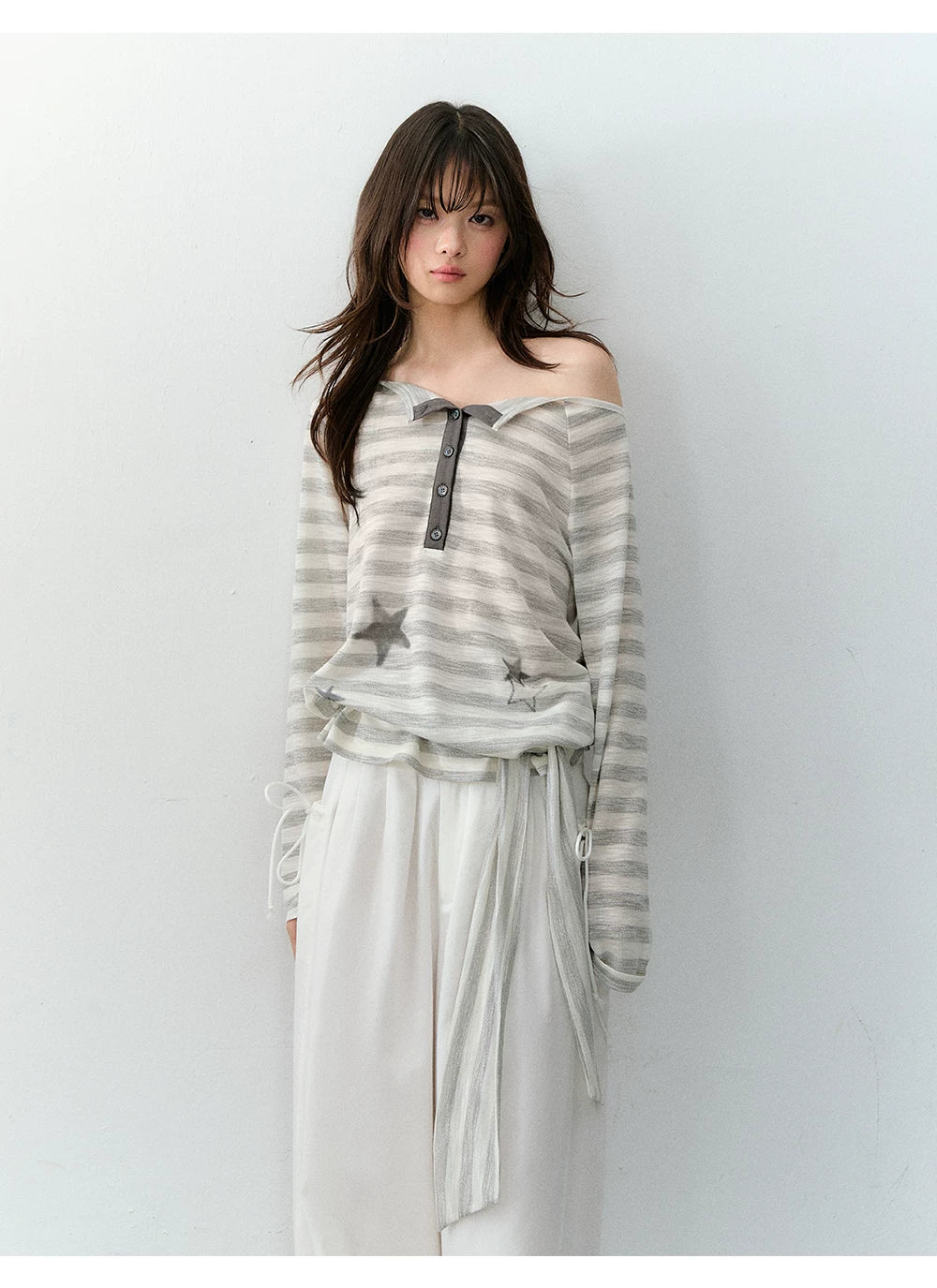 Star Print Off-Shoulder Striped Relaxed Knit Blouse